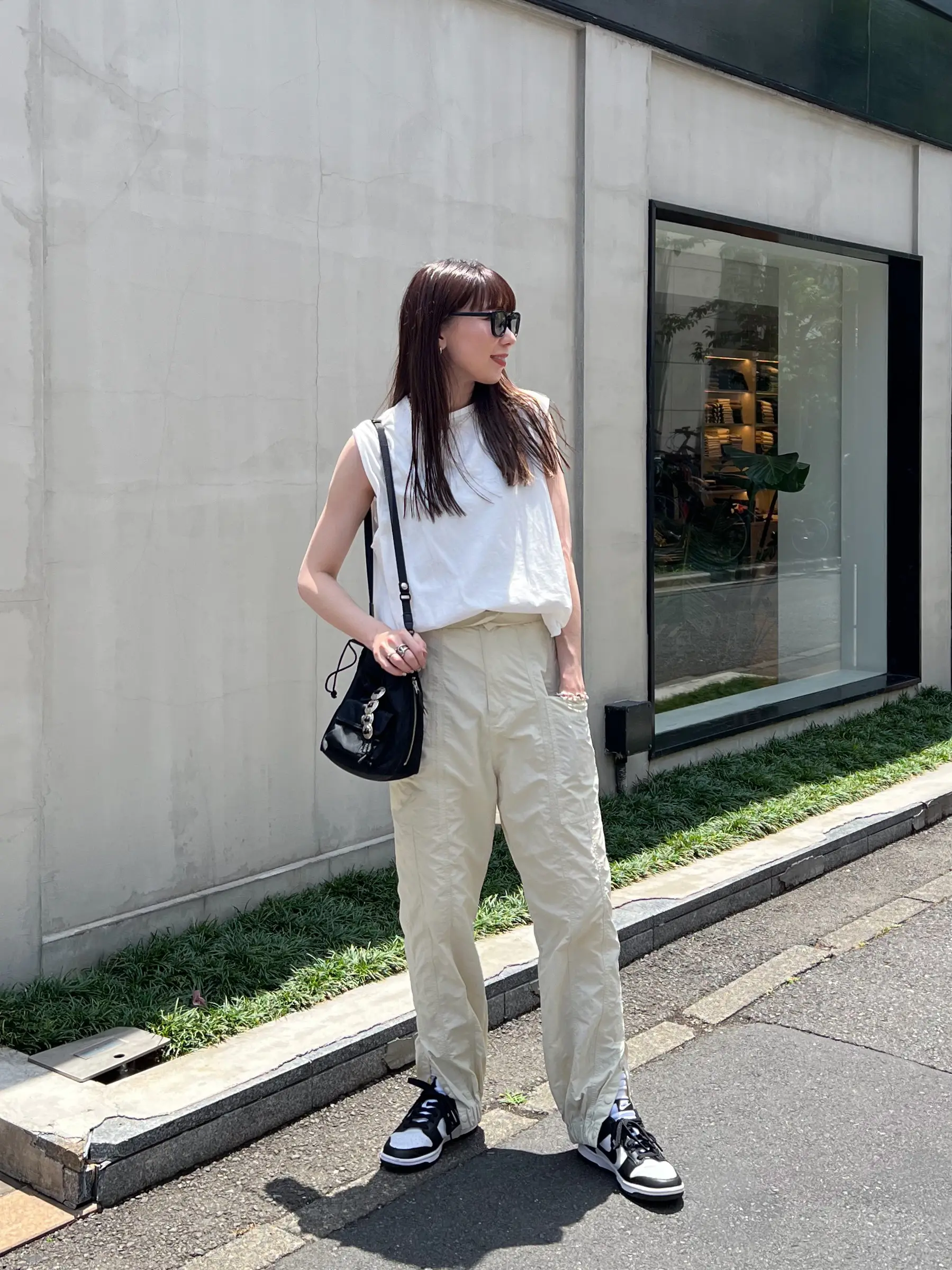 夏フェスにもオススメ】スポーティーなオールホワイトコーデ | MINAEが 
