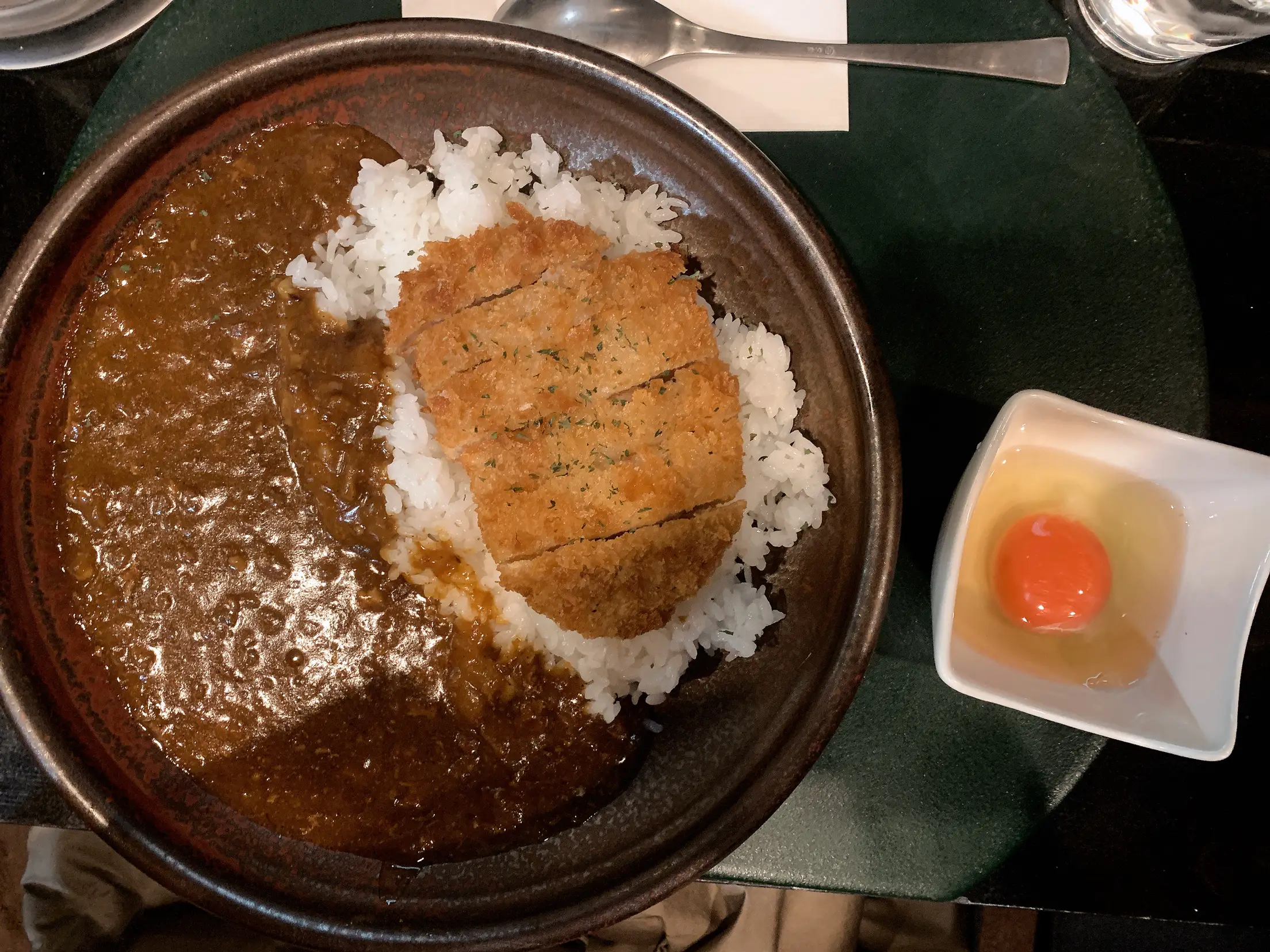 事件級速報！北新地で本格カレーがワンコイン😳隠れ家創作料理屋さんが