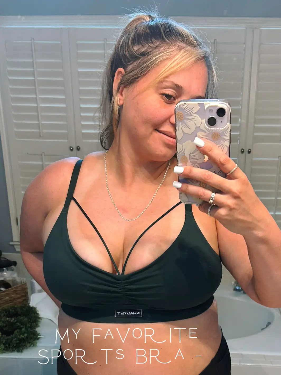 Such a cute freaking sports bra!!  Gallery posted by Jenn Mahoney