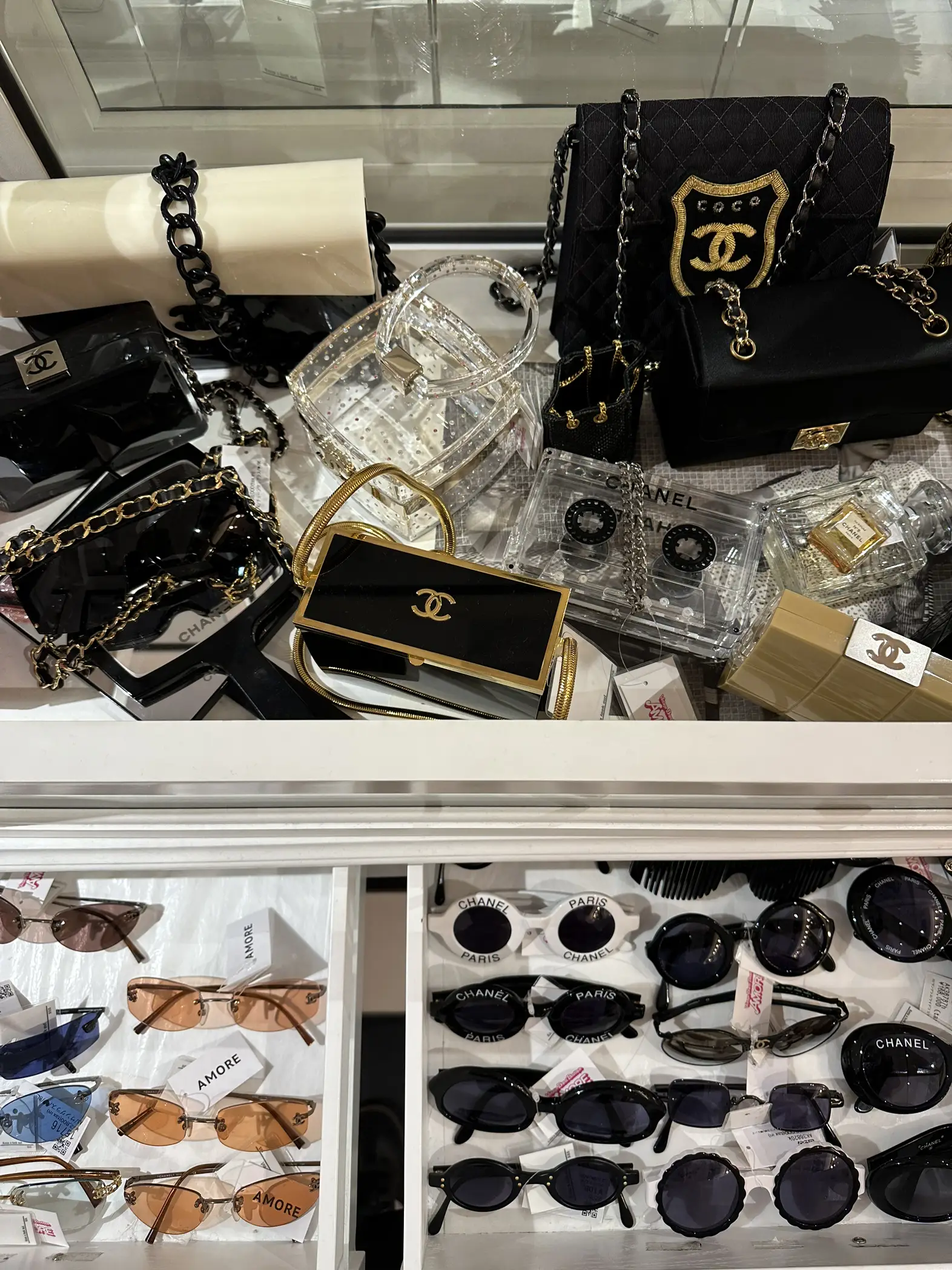 Vintage Chanel Shopping in Tokyo, Japan 🇯🇵