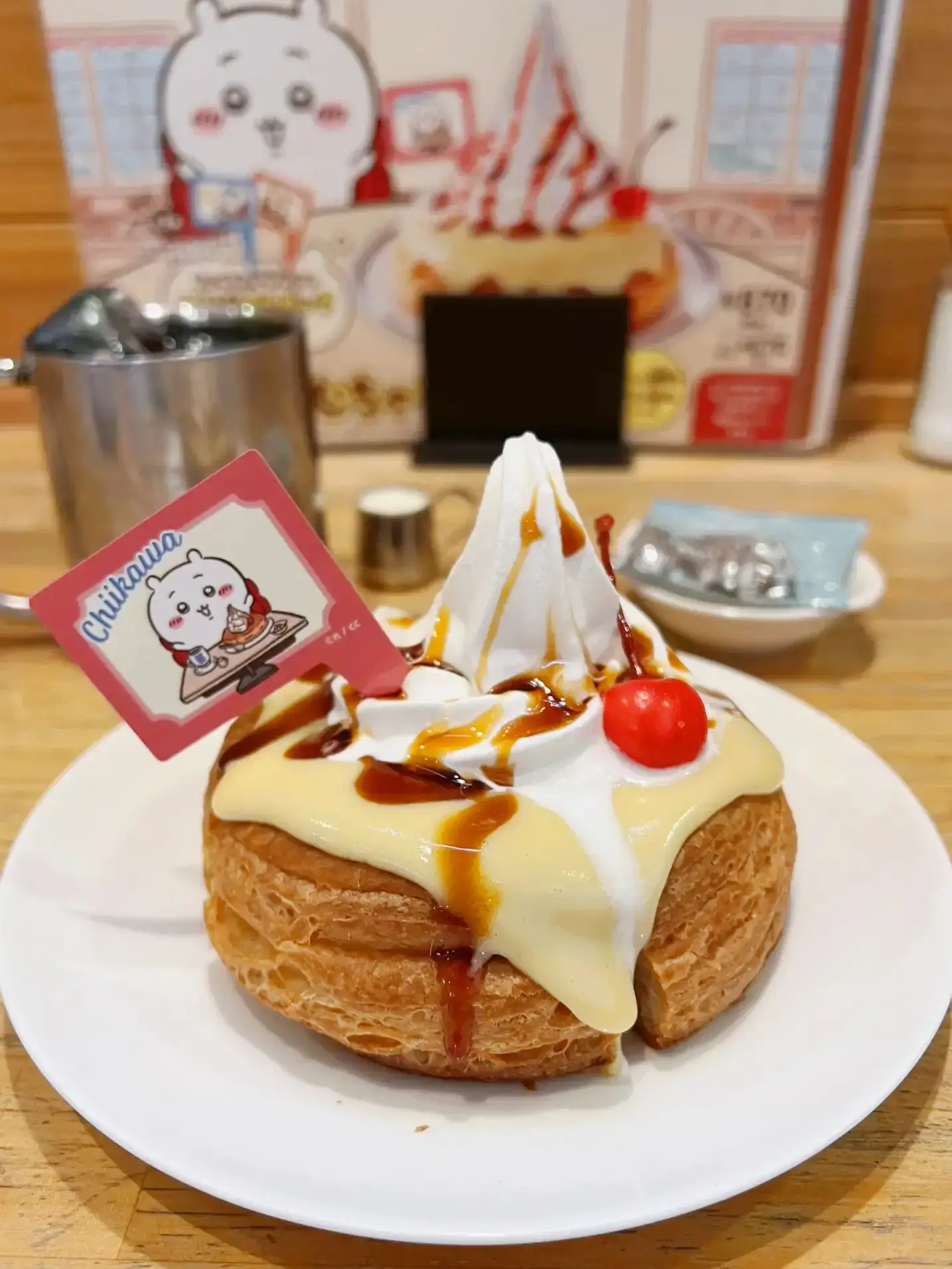 ちいかわ×コメダ珈琲店☕️むちゃうまプリンシロノワールを滑り込み