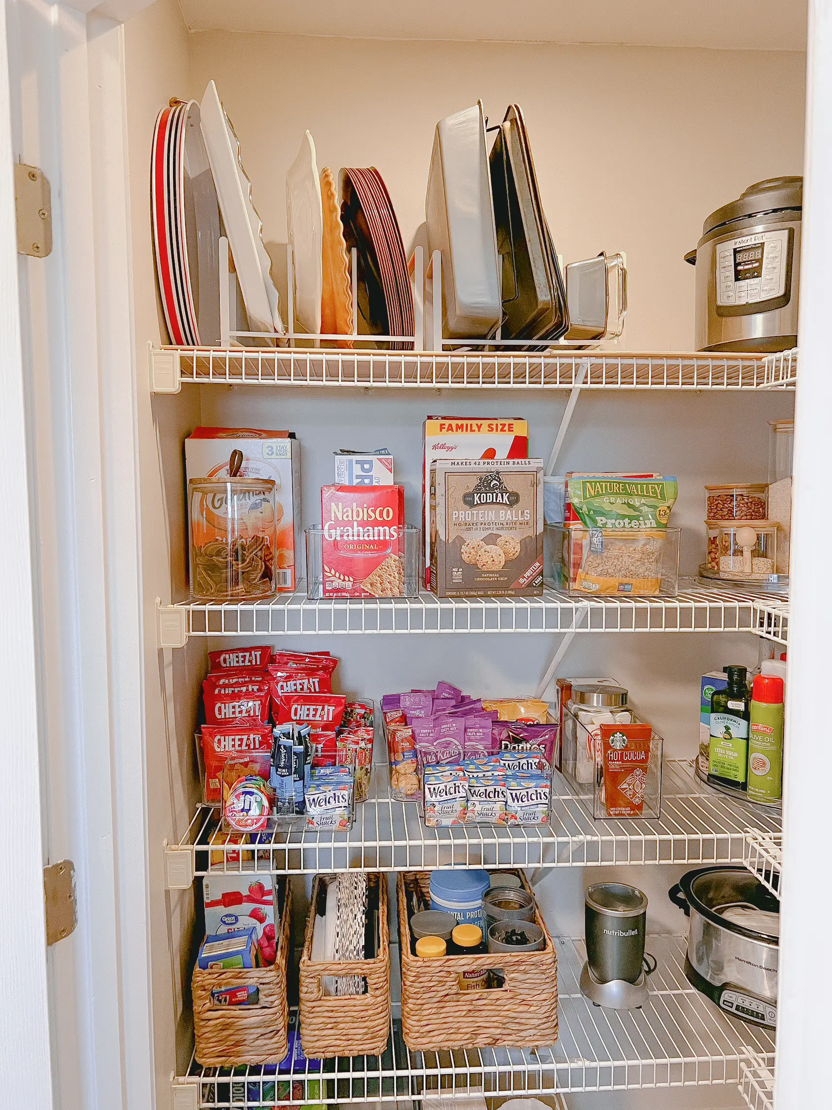 Mom Knows Best: Lifewit Makes Pantry Organizing Affordable