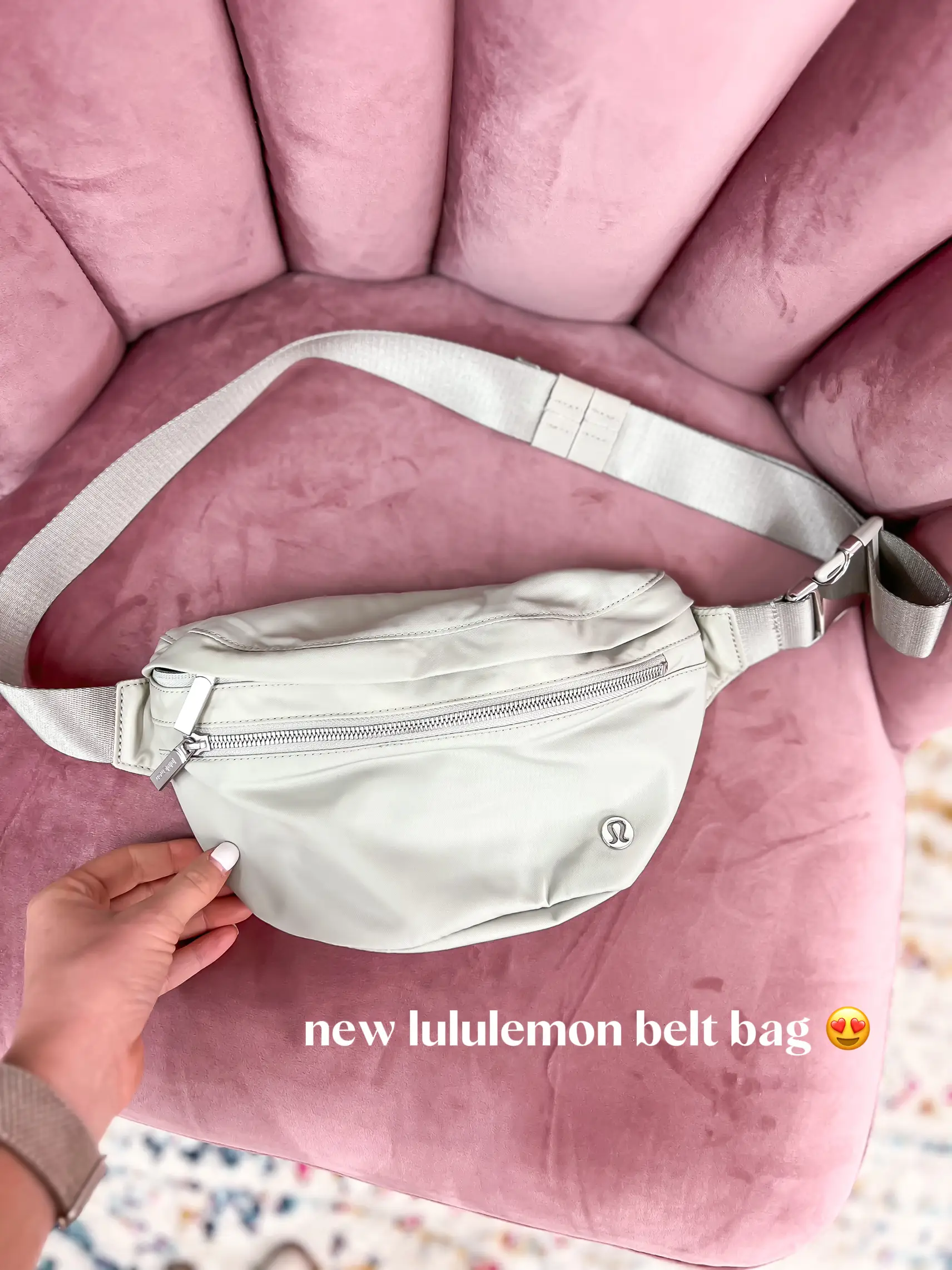 LULULEMON Everywhere Belt Bag in Hot Sonic Pink 🩷