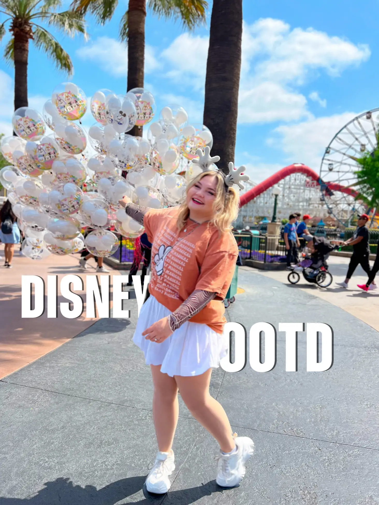Disney outfits are so much fun! ✨ #disneyootd #disneyoutfits