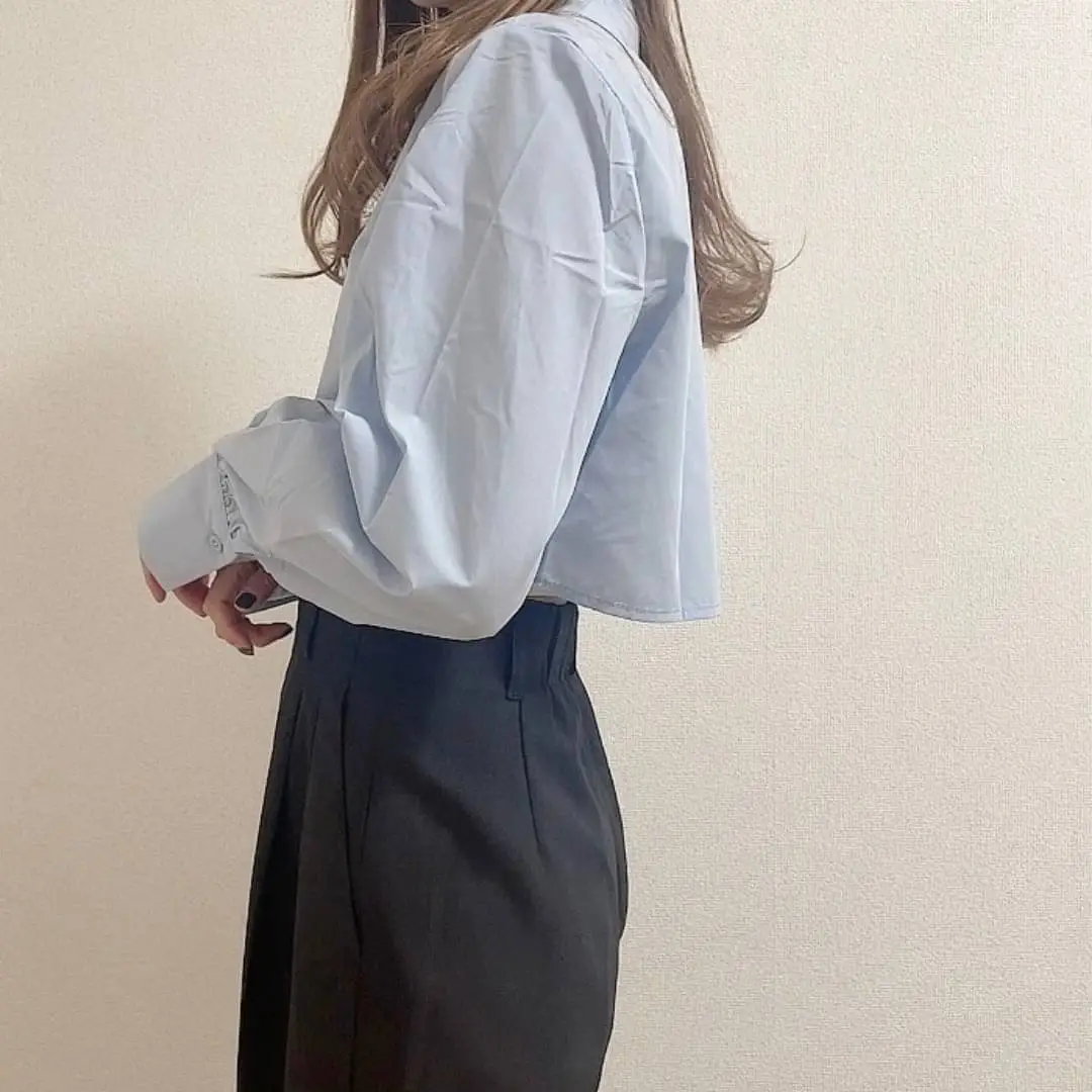 SHEIN♡クロップドシャツ | airiが投稿したフォトブック | Lemon8