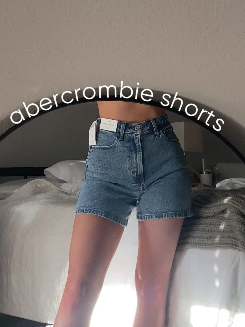 Abercrombie & Fitch Low Rise Denim Shorts, Size 0