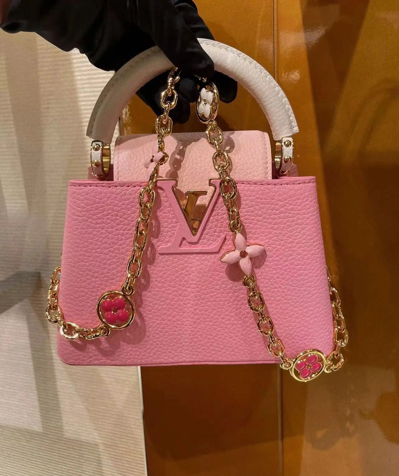 Baby pink lv discount bag