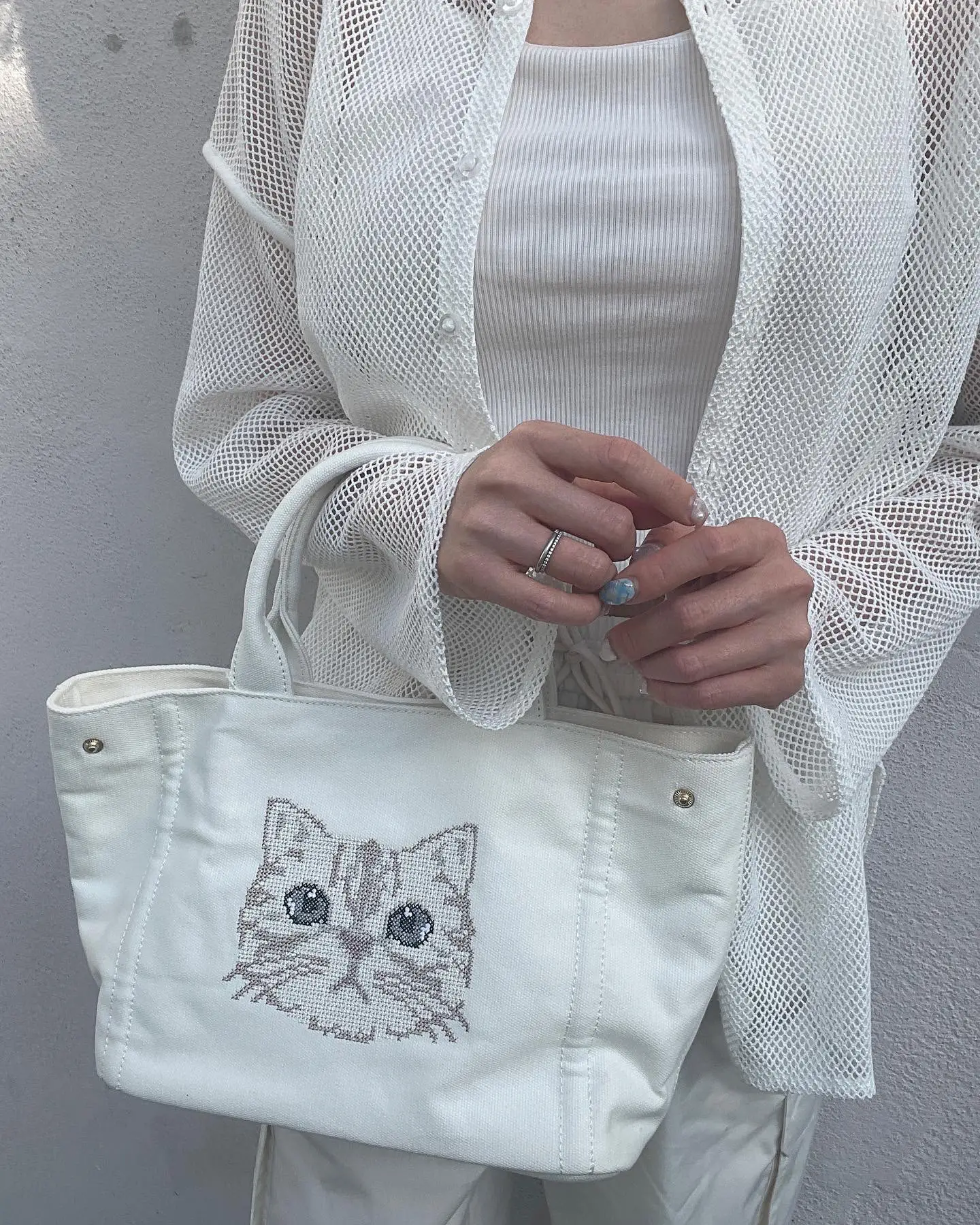 GRL🐈‍⬛サブバッグにぴったりなねこちゃんバッグ🤍👜 | ひこ乃🌷美容￤女の子ママが投稿したフォトブック | Lemon8