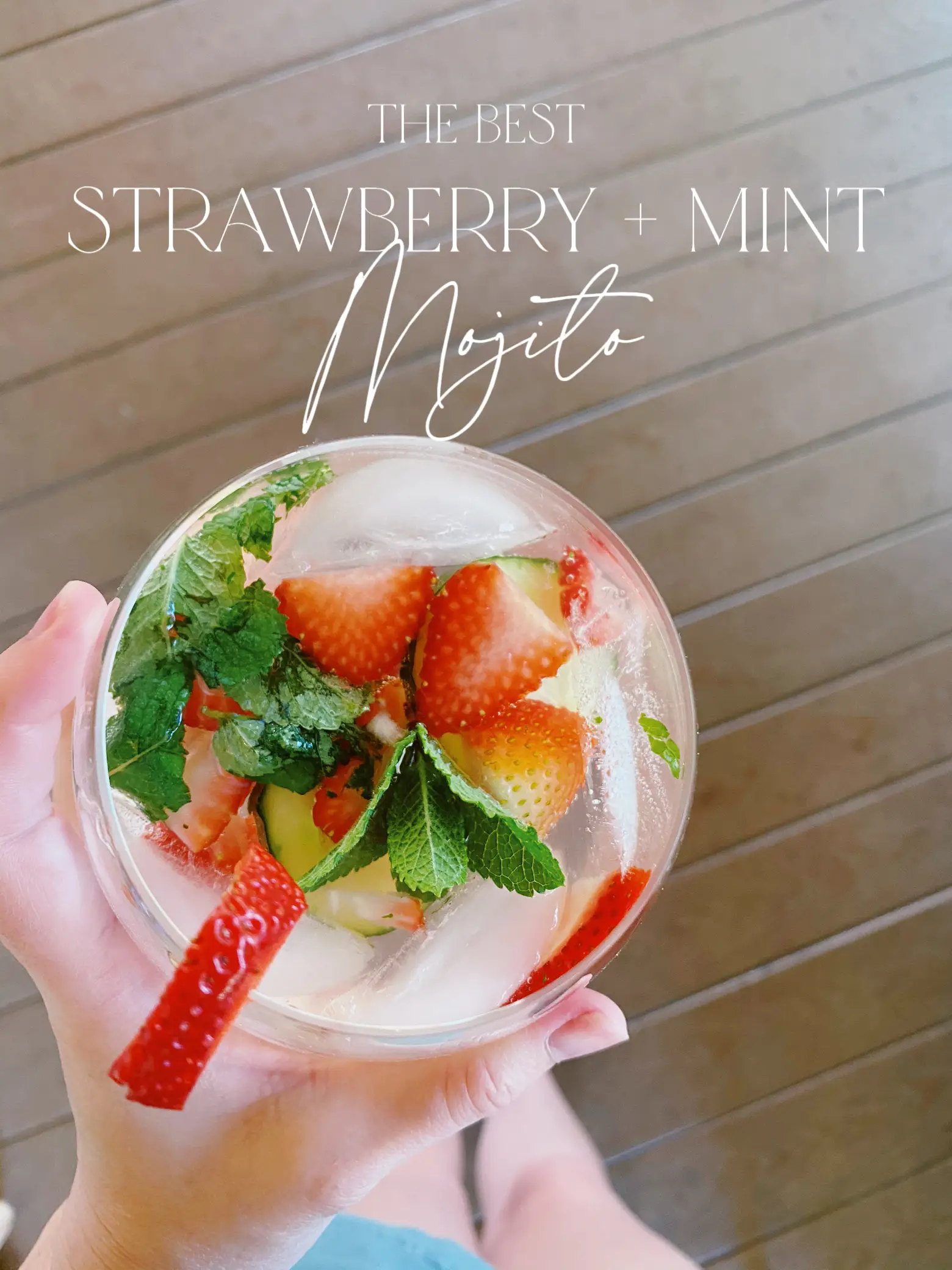 The BEST Strawberry Mint Mojito 🍓's images