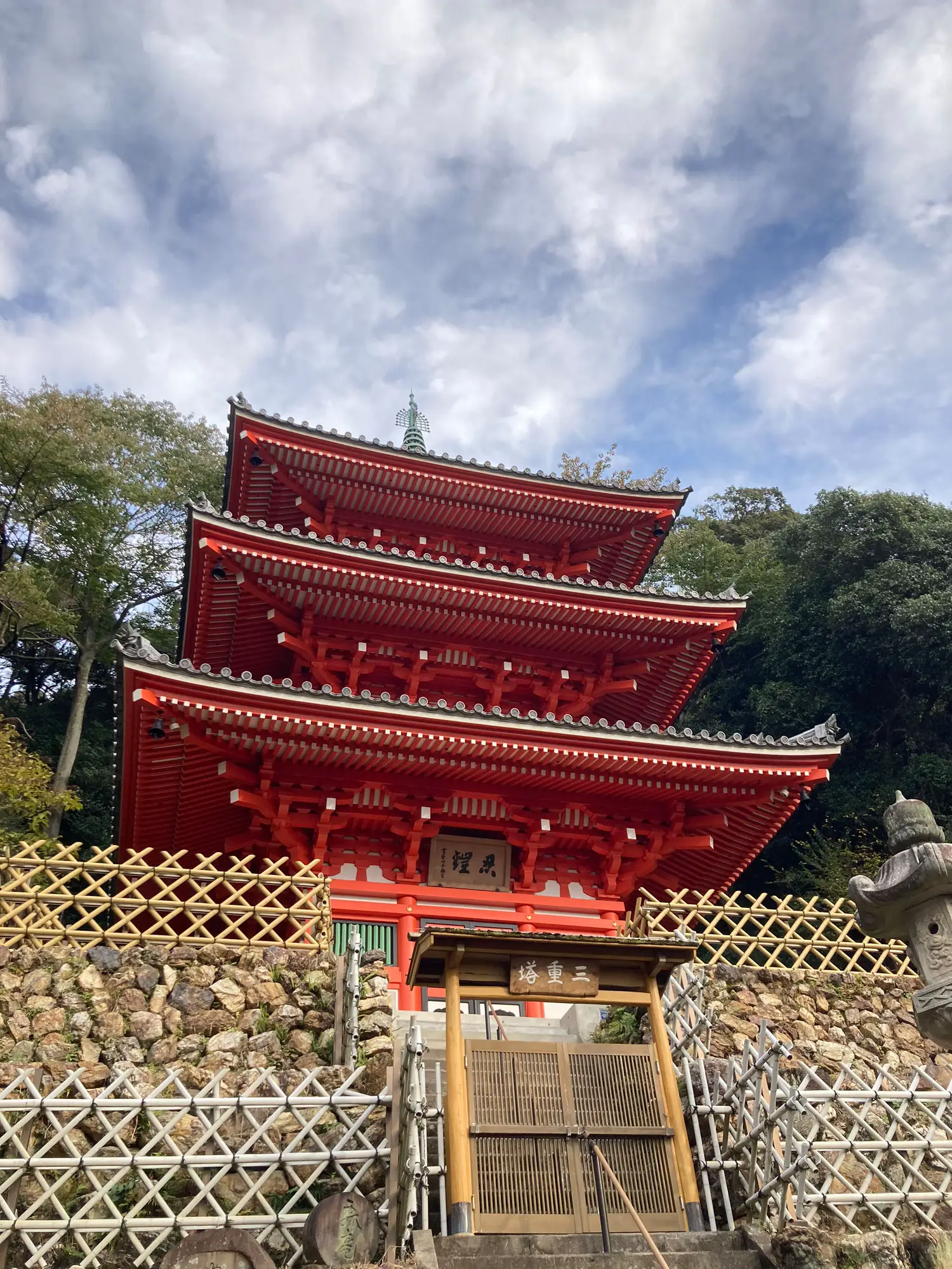 岐阜市】岐阜城 金華山 三重塔 | TOMOが投稿したフォトブック | Lemon8