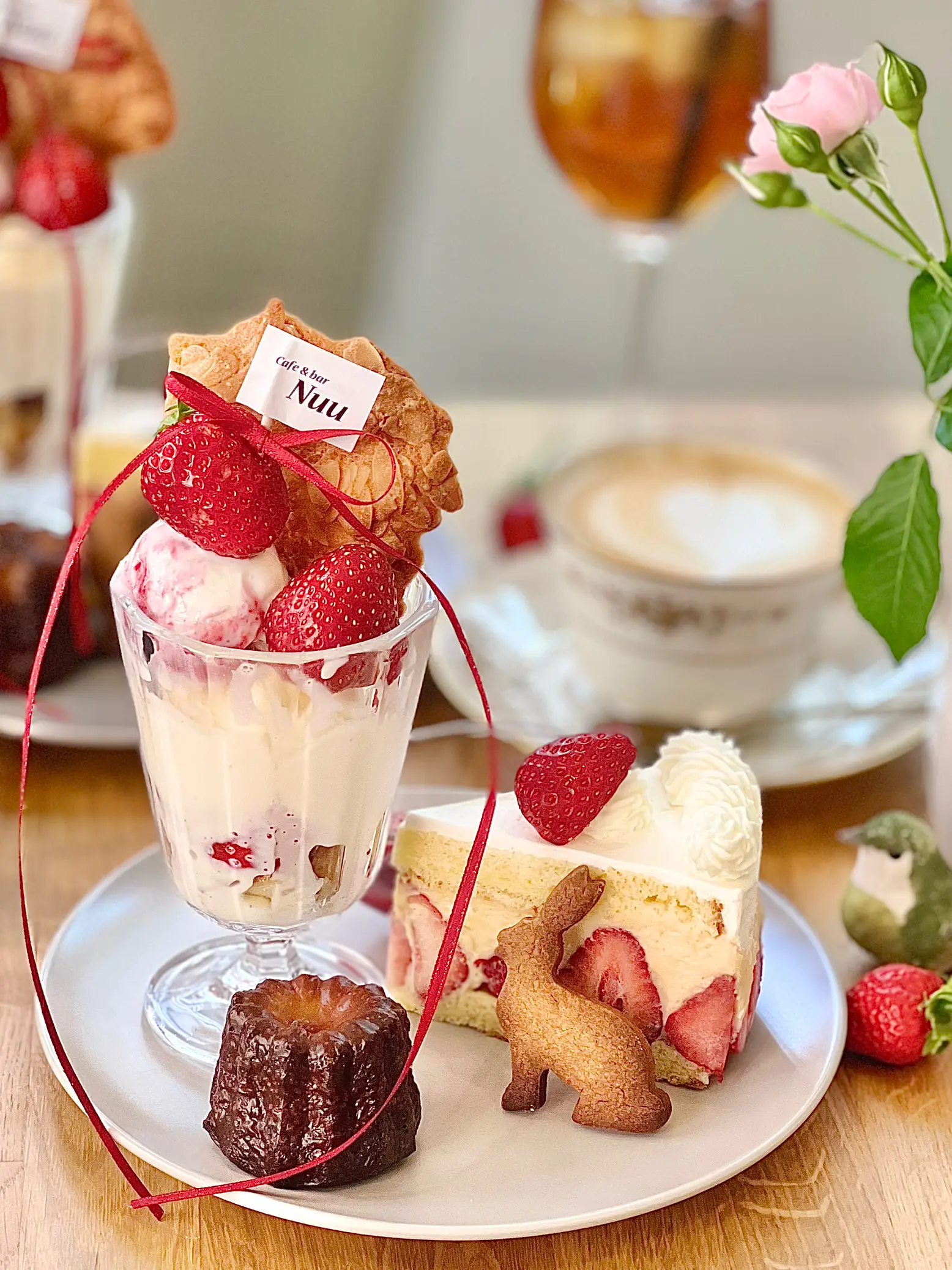 いちごのスイーツプレート🍓うさぎのクッキーが可愛い