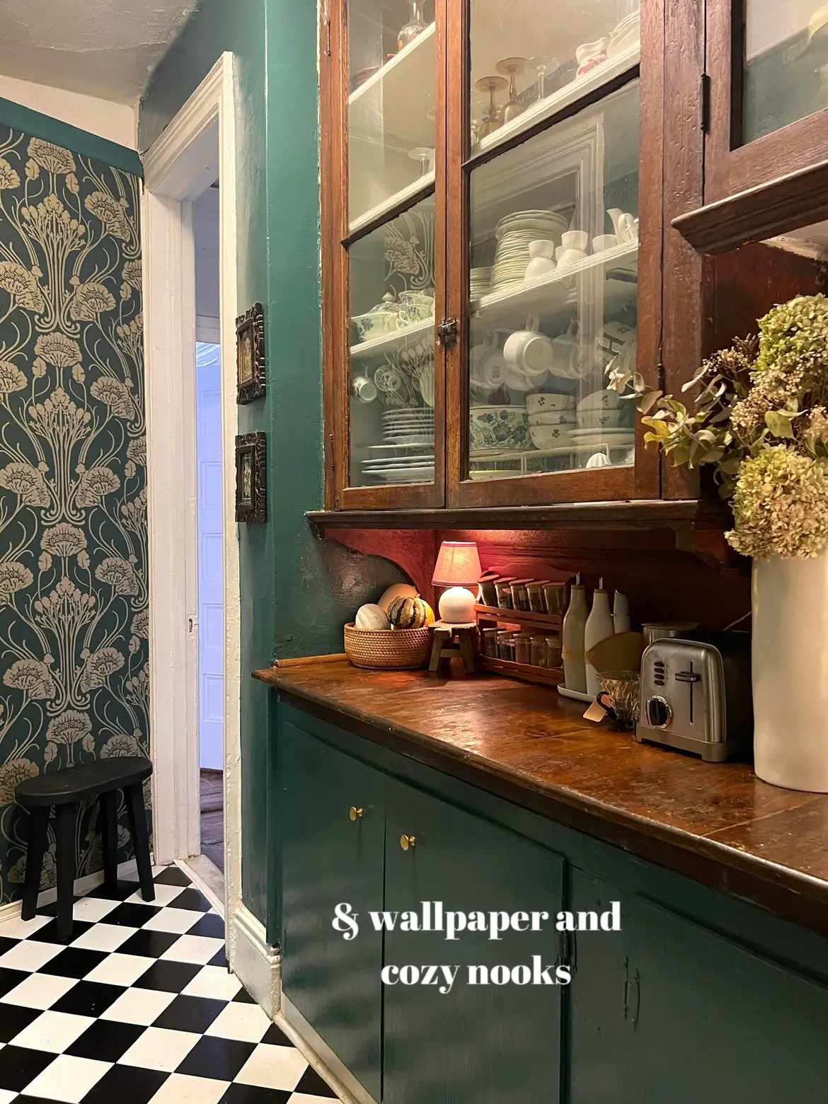 Who else loves old homes & Parisian style decor?!, Gallery posted by  Hattiekolp