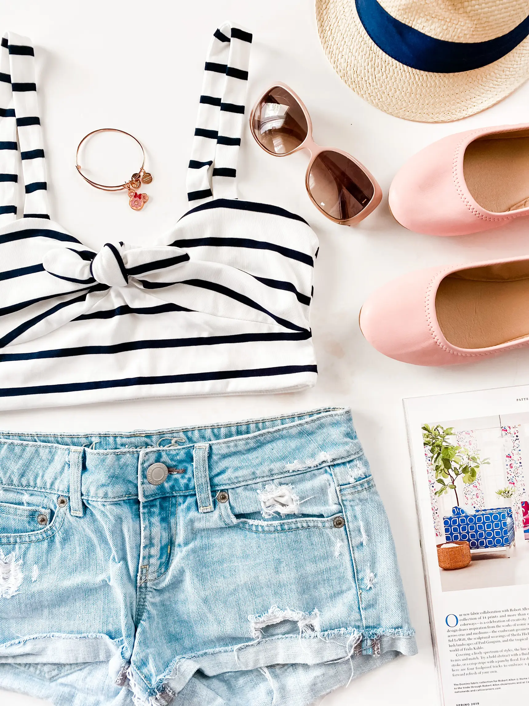 Beach day outfit inspo | Gallery posted by Tracy | Lemon8