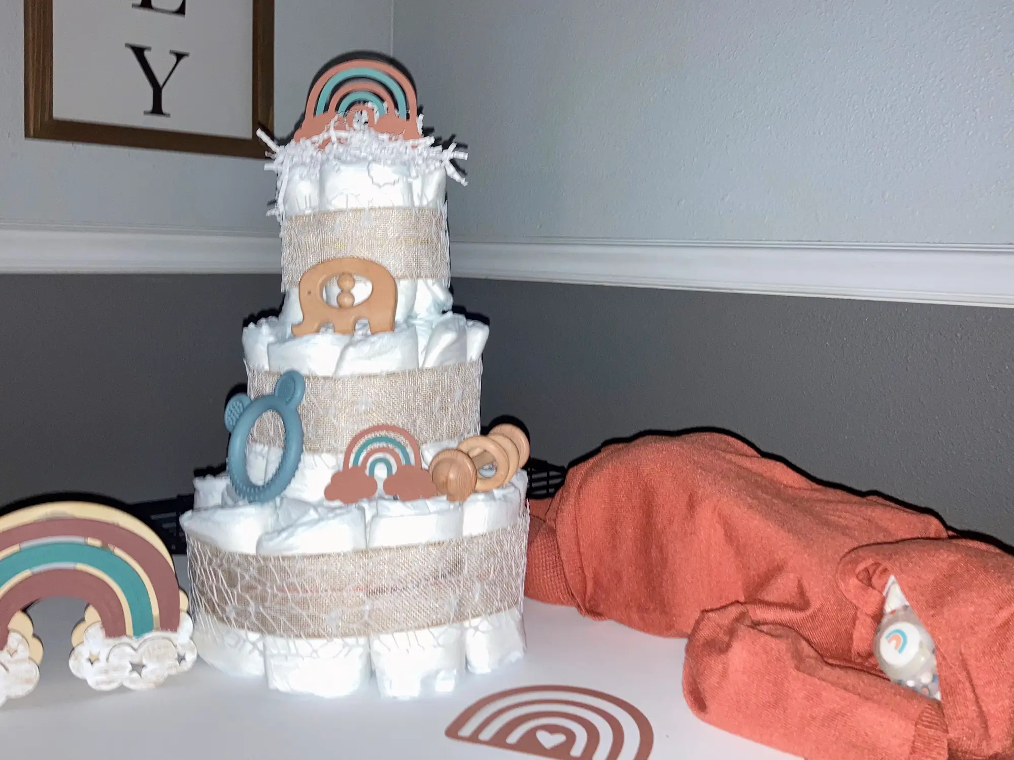 Beautiful and gorgeous baba diaper cake baby shower ideas // handmade baby  diapers cake 