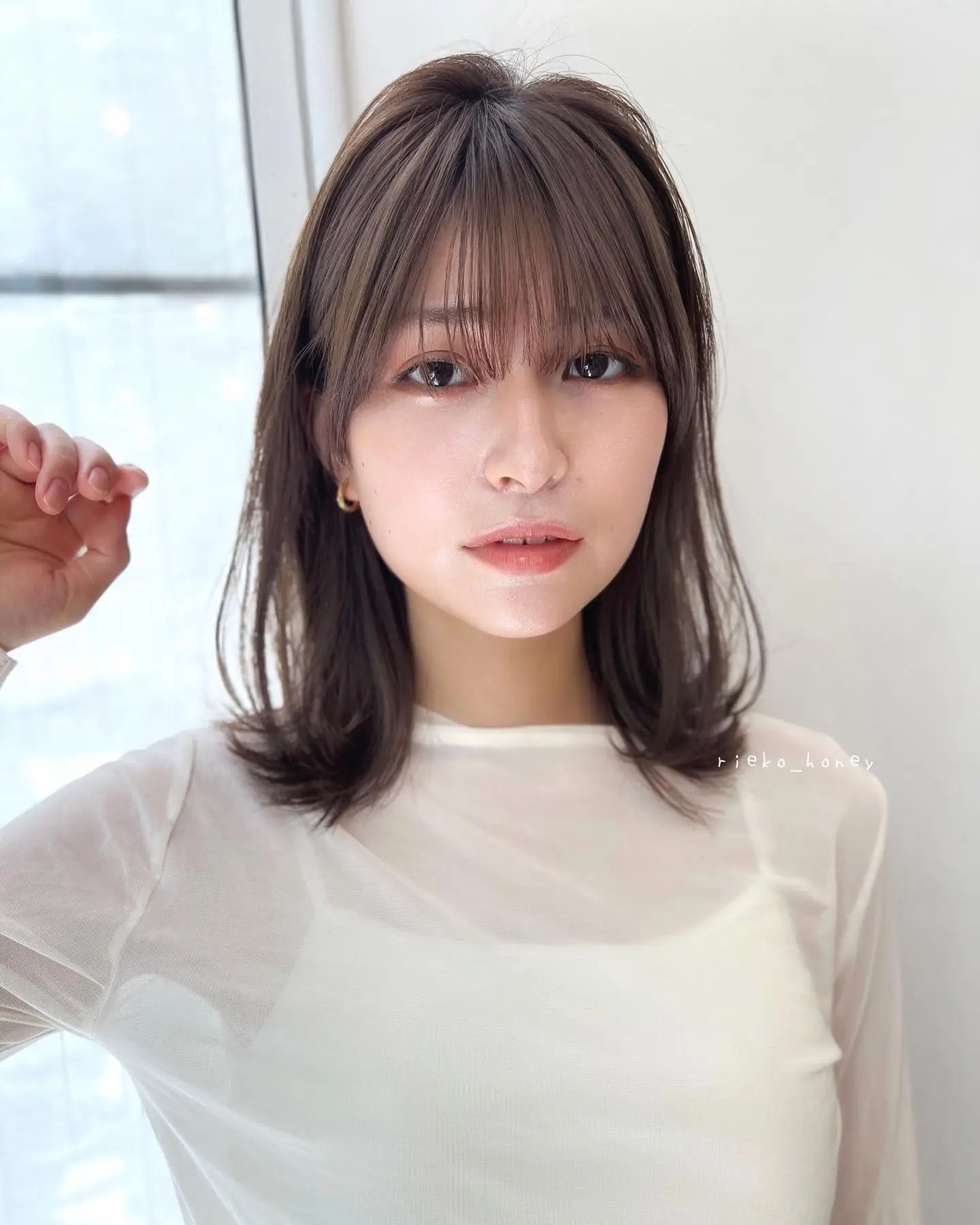 サラサラ人毛100%ロングレイヤー ブラウン 後れ毛・うぶ毛カット済み