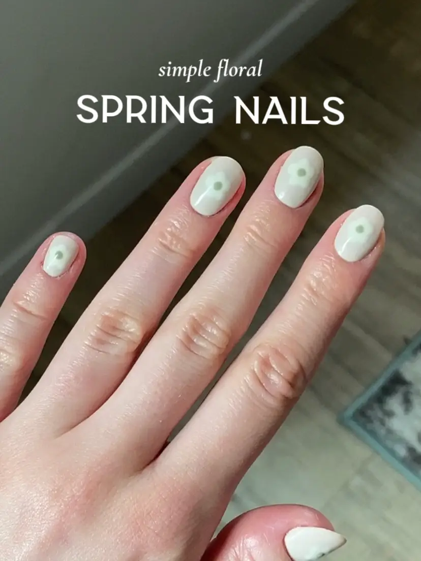 11 Fun Spring Floral Nail Designs - The Best Flower Designs for your Nails