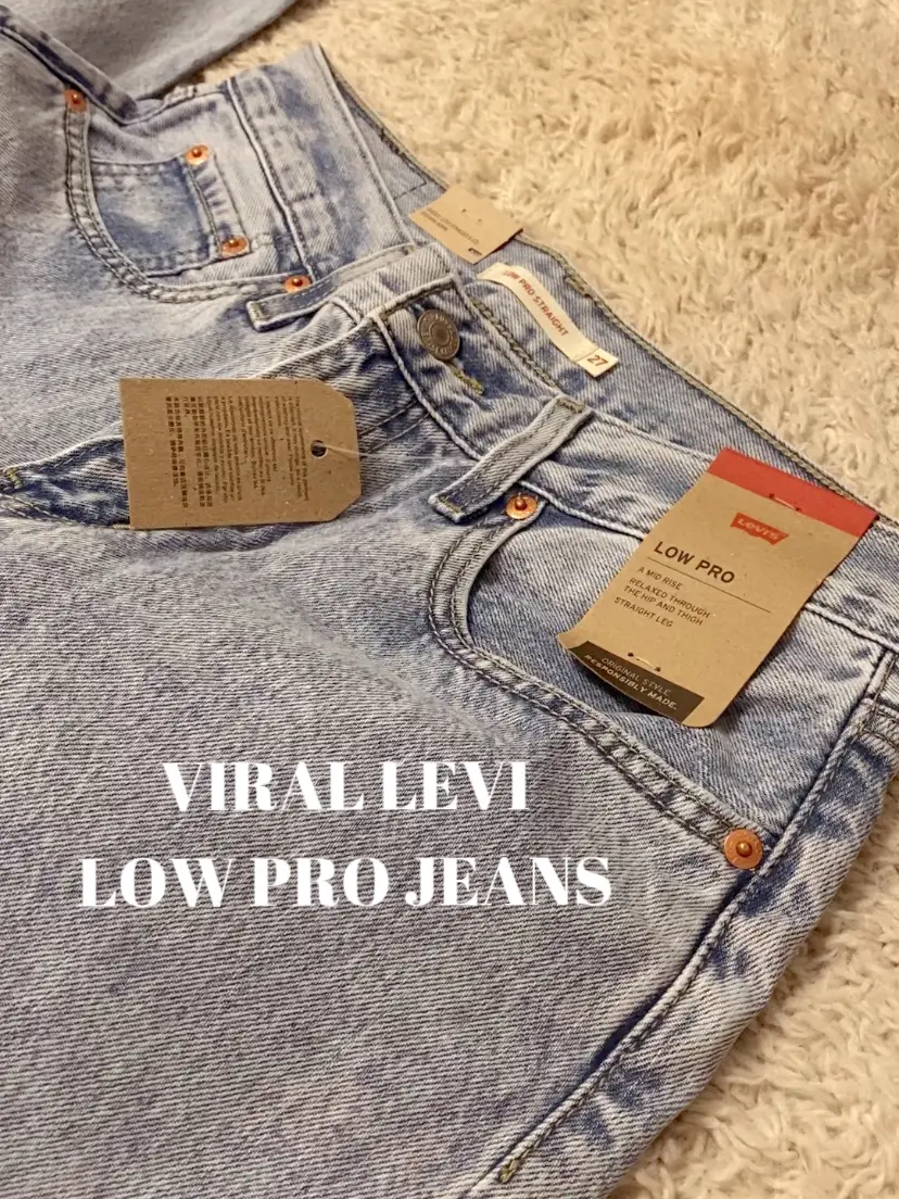 Viral Levi Jeans