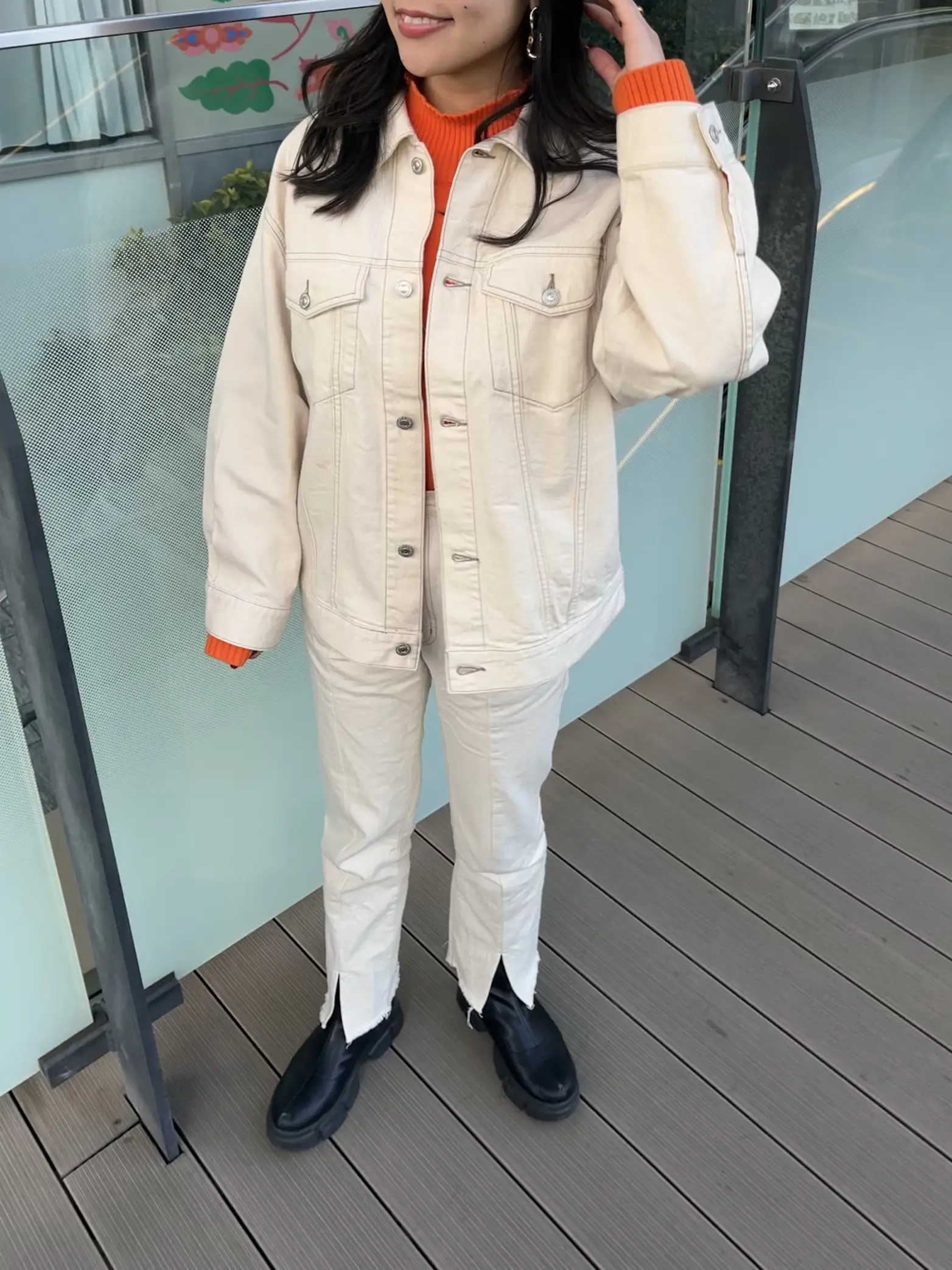 白デニムセットアップコーデ🧡🤍 | Ayaが投稿したフォトブック
