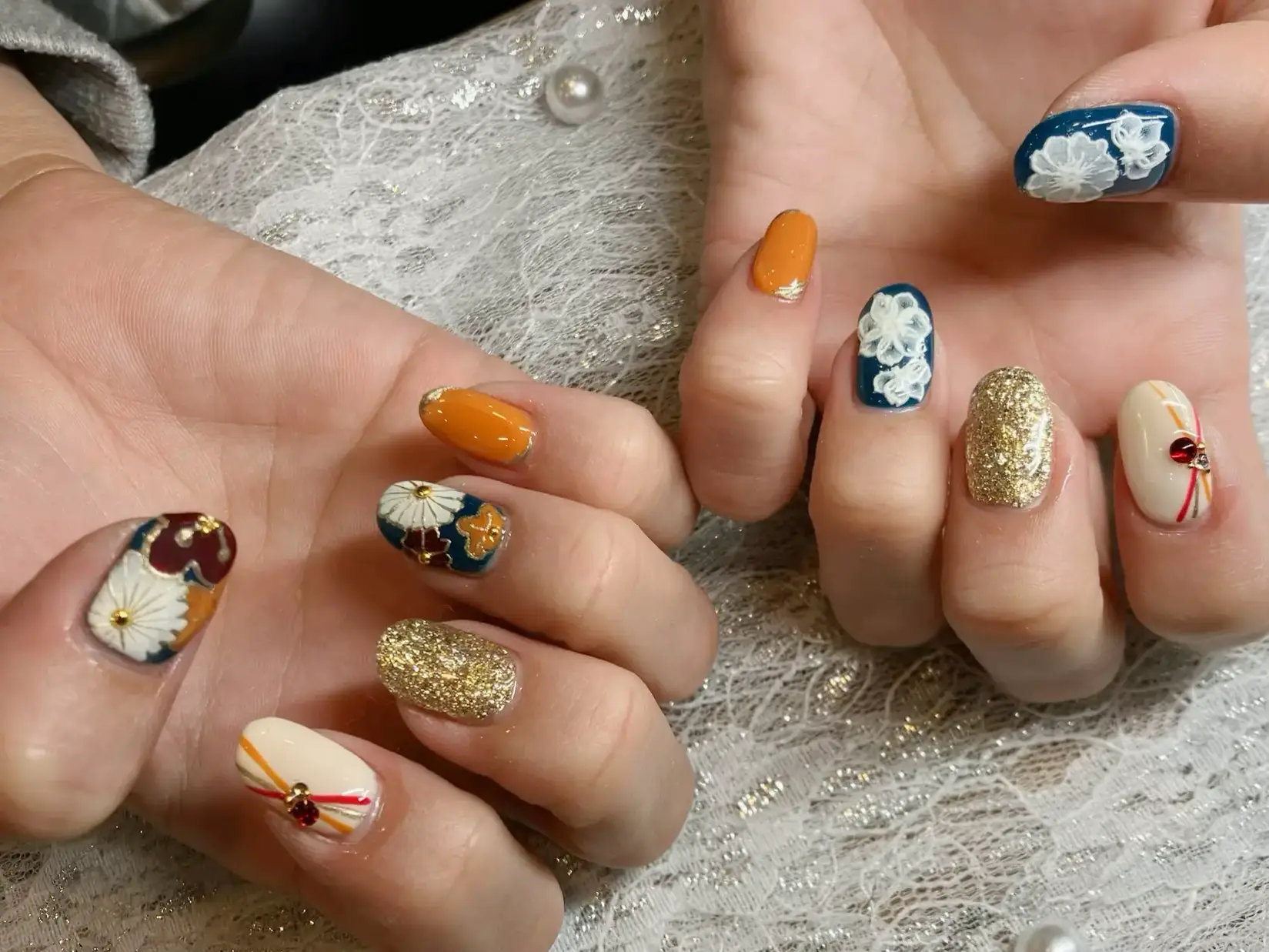 サイズオーダー】 ネイルチップ No.13 ぷっくりフラワー 黄色 ニュアンス