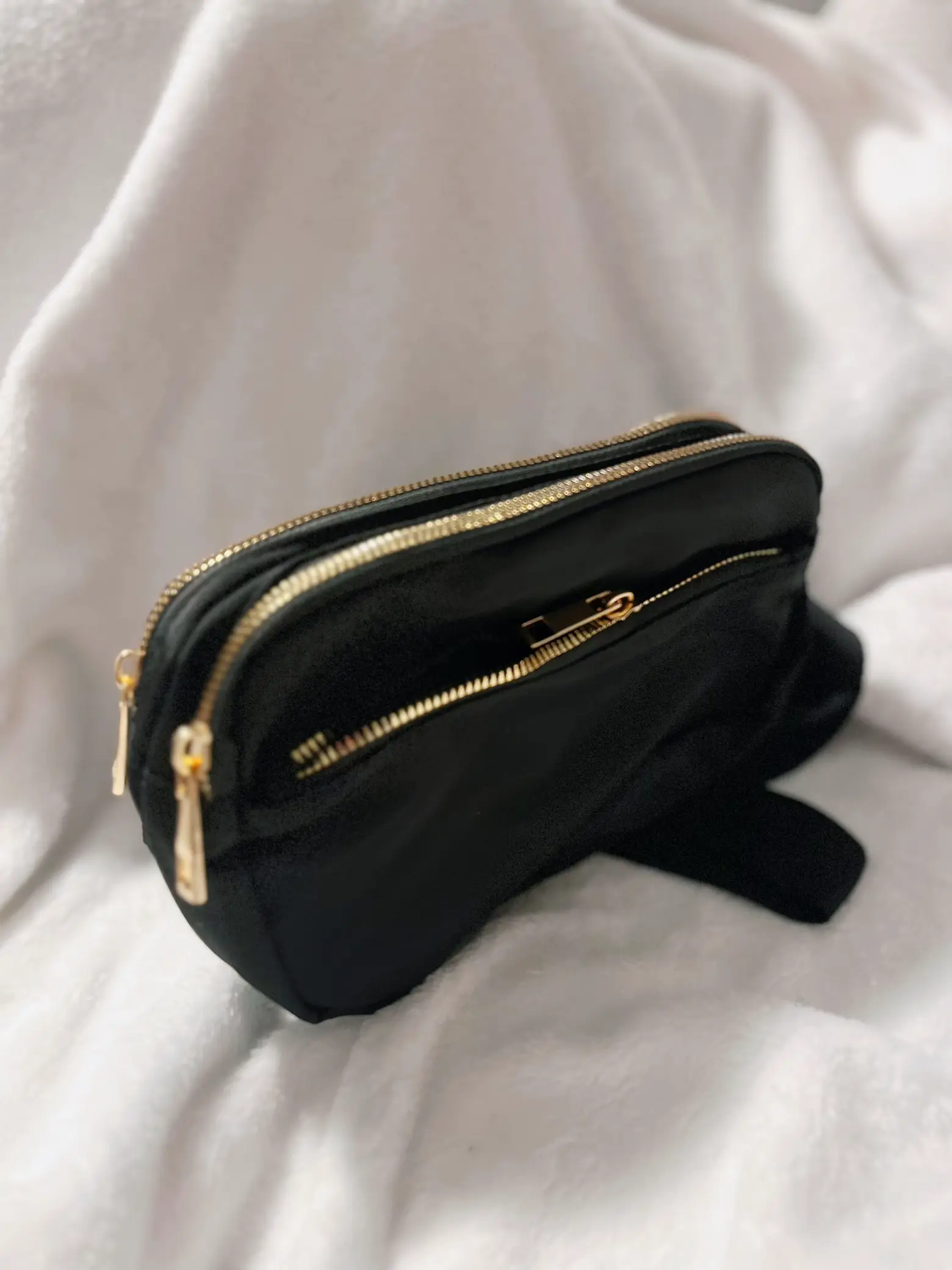 Classic Minimalist Shoulder Bag, Solid Color Underarm Chain Bag, Zipper Crossbody Bag,$18.69,No Pattern,Black,Solid color,Temu