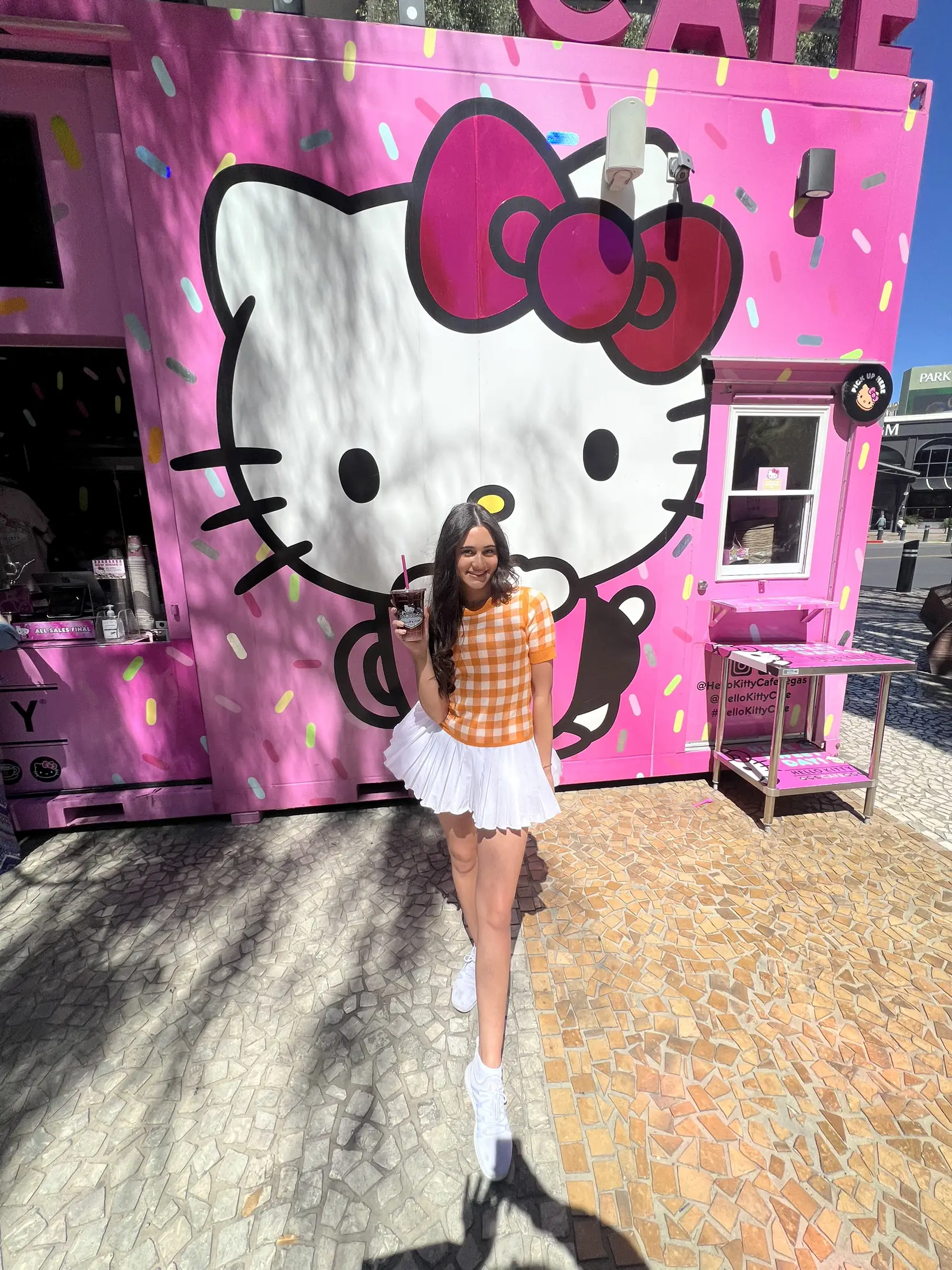 Hello Kitty Cafe opens on the Las Vegas Strip this spring - Eater