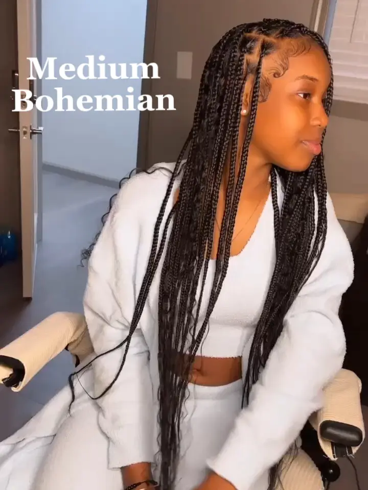 7 hours later 😍😍😍 Style: Medium Bohemian braids + human ends+
