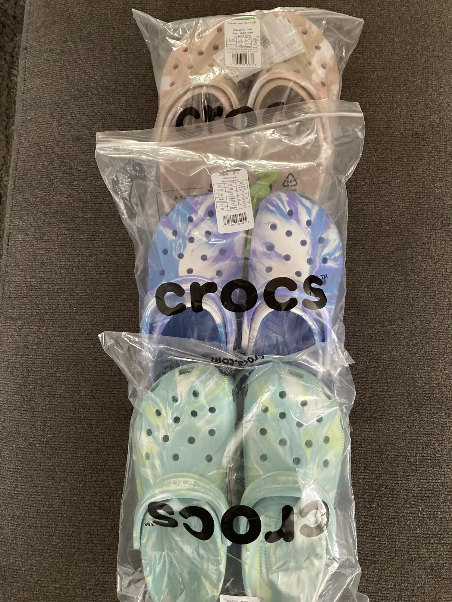 I'm So Addicted To You 😍 - #marblecrocs #crocs #customisations #custo, Crocs