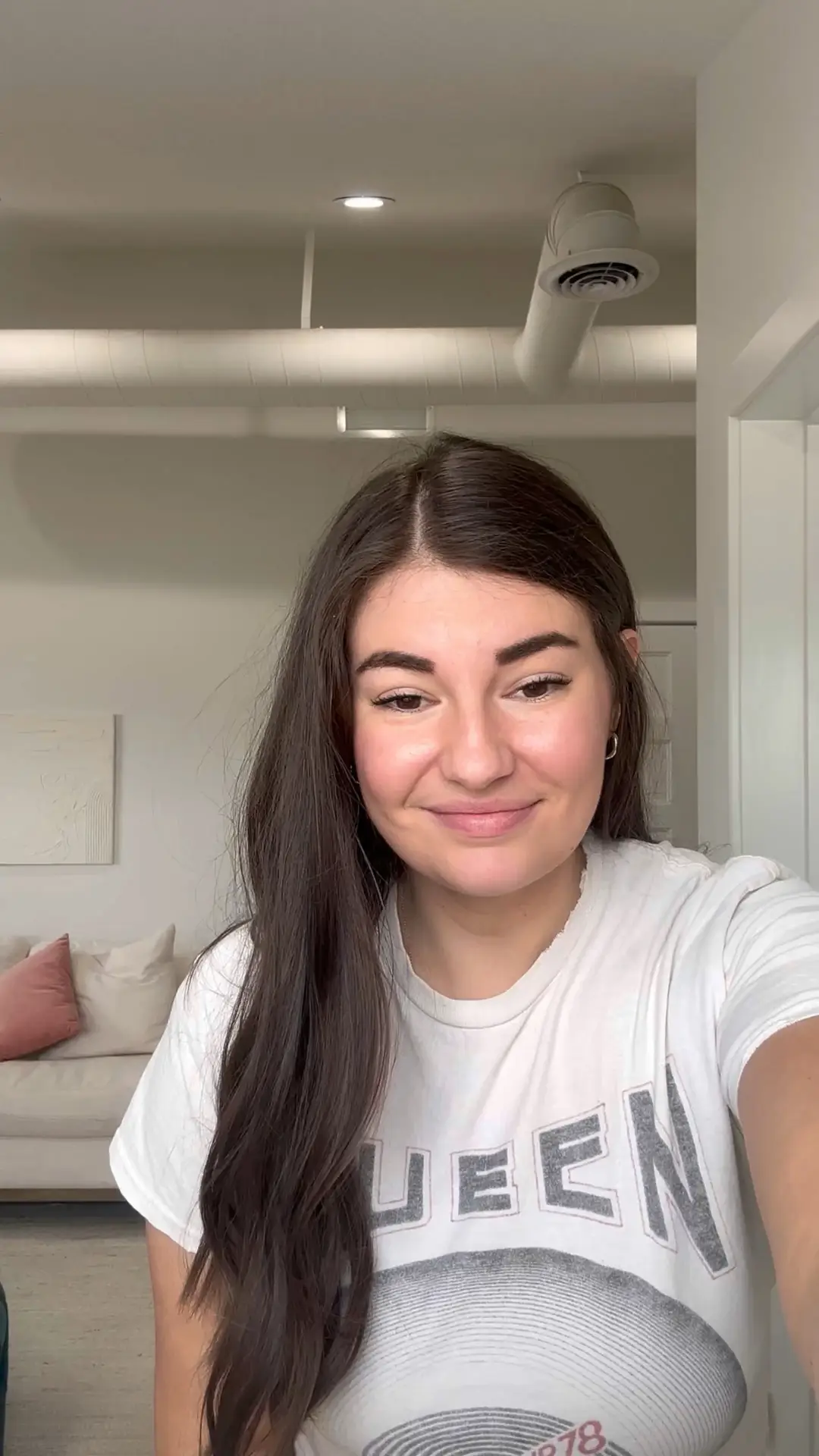 How to unshrink your shirt🙌🏻 Video published by LindsayHeyneman Lemon8