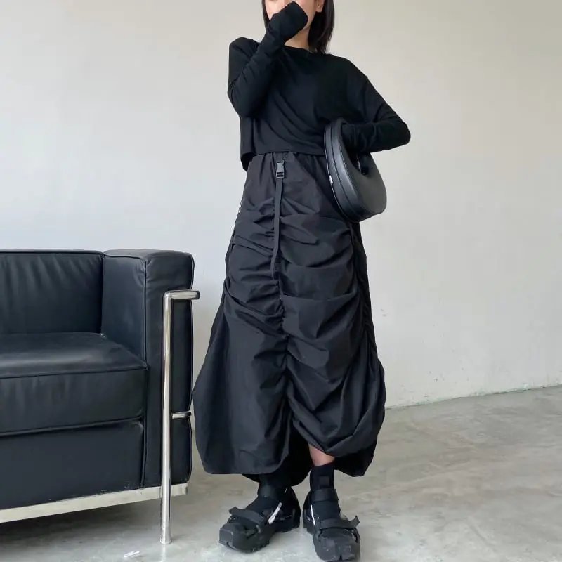 gather drape buckle SKIRT | 𝗩-𝗶𝘁𝗲𝟬𝟵（ヴィテ）が投稿した