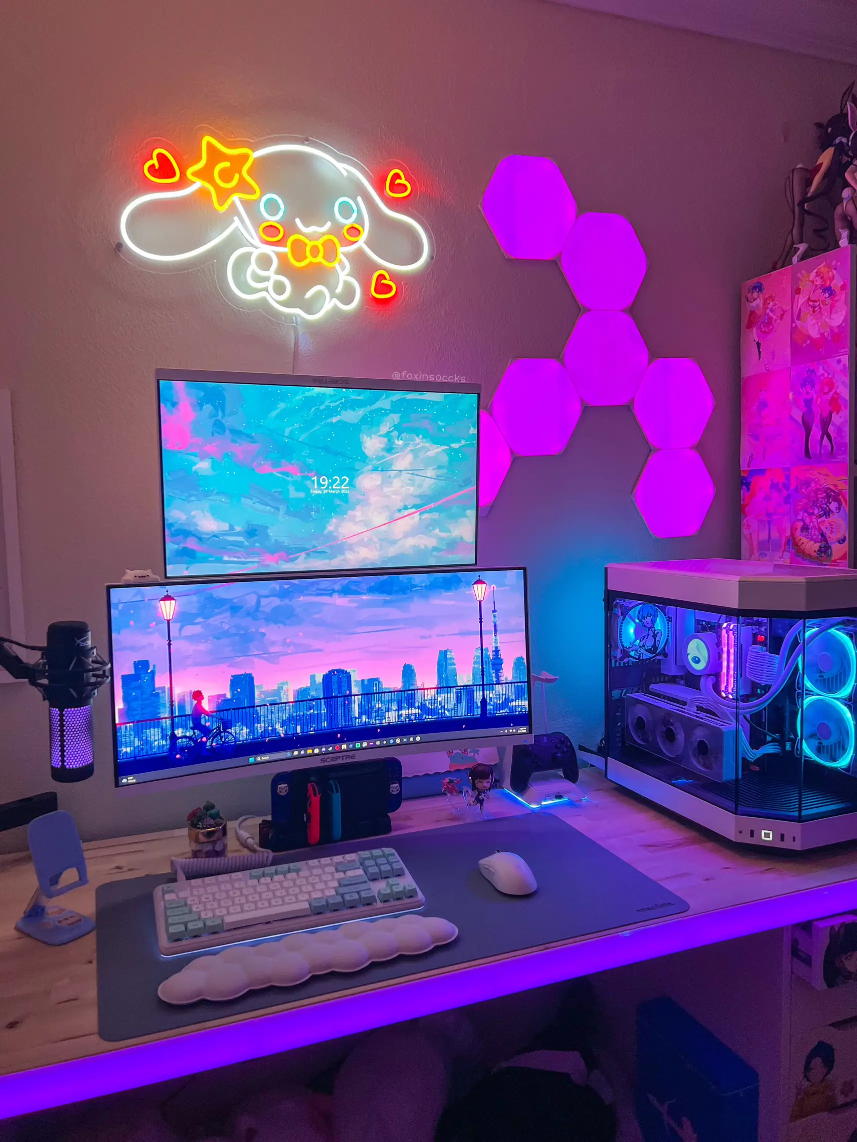 Cute Gamer Girl Setup 🫧🌸, Gallery posted by foxinsoccks