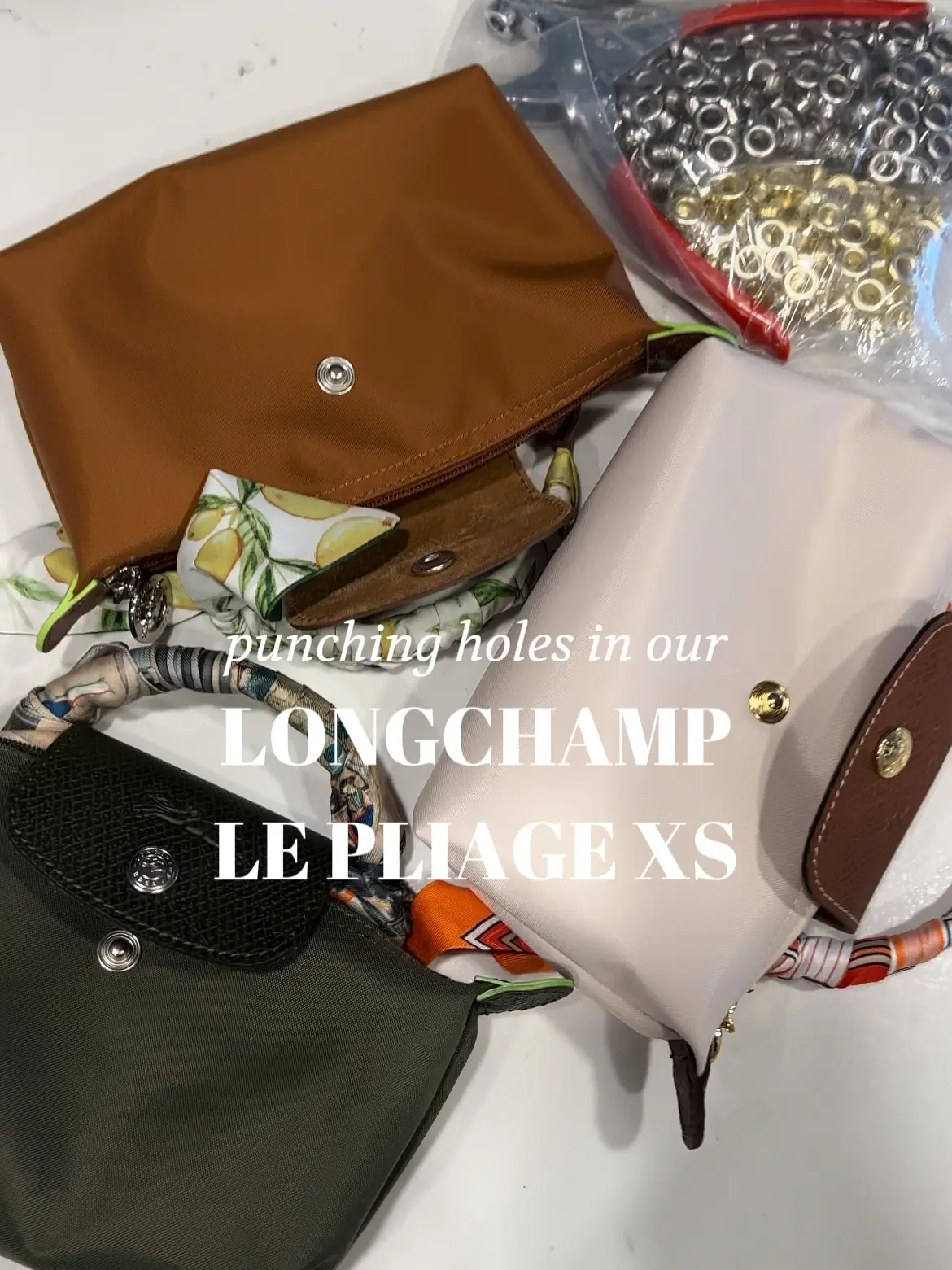 Longchamp Le Pliage Pouch with handle #longchamp #longchamplepliage #l