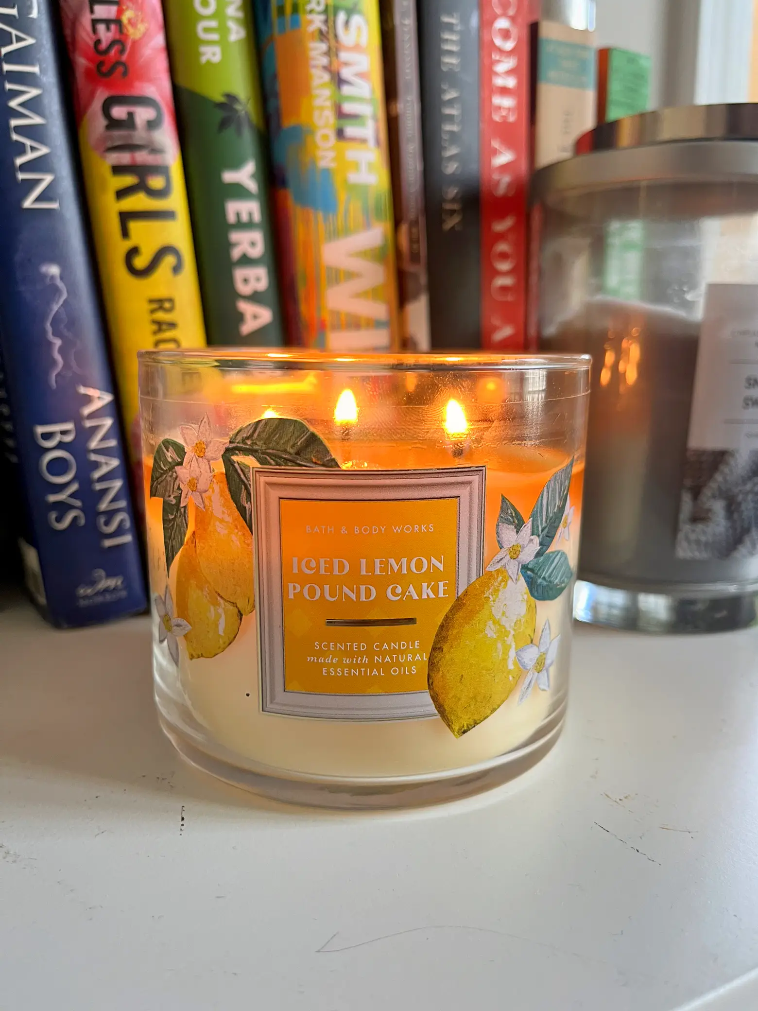 Bath and Body Works SemiAnnual Candle Haul แกลเลอรีที่โพสต์โดย Imani