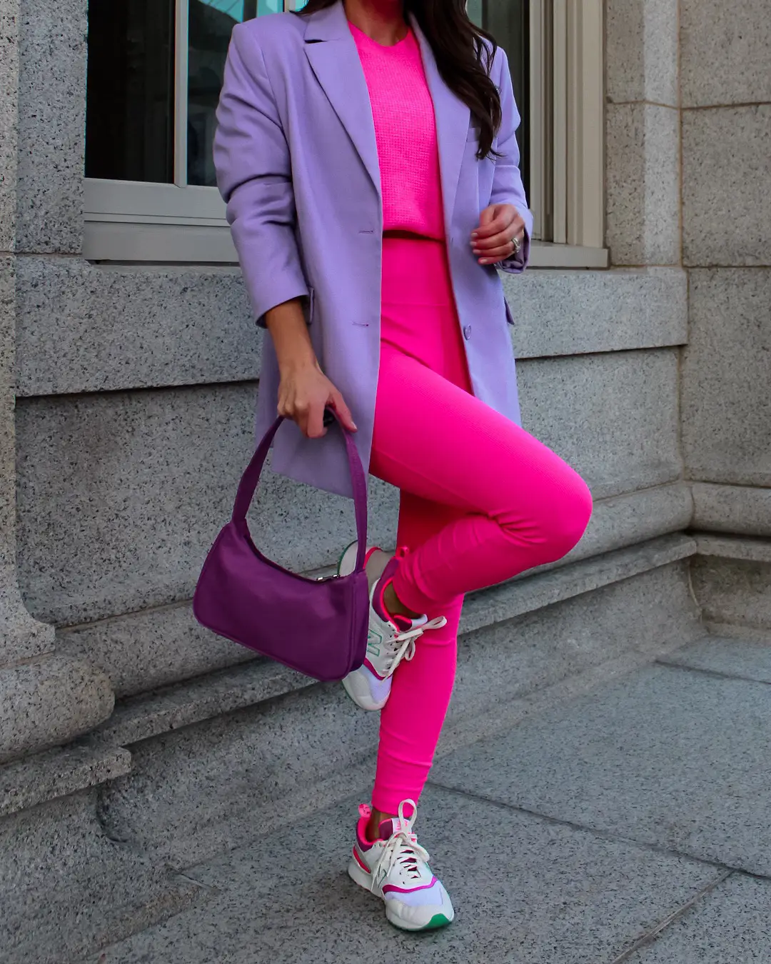 Simple ways to style pink leggings 💗 #styleinspo #stylevideo #styleti