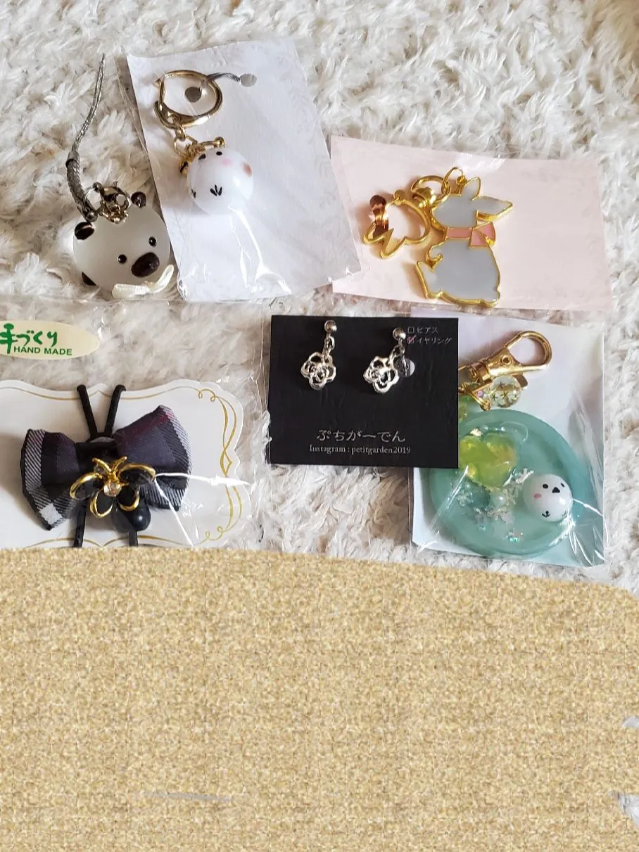 お花の刺繍のシルクレースこんもりリボンキッズヘアゴム【ハンドメイド 