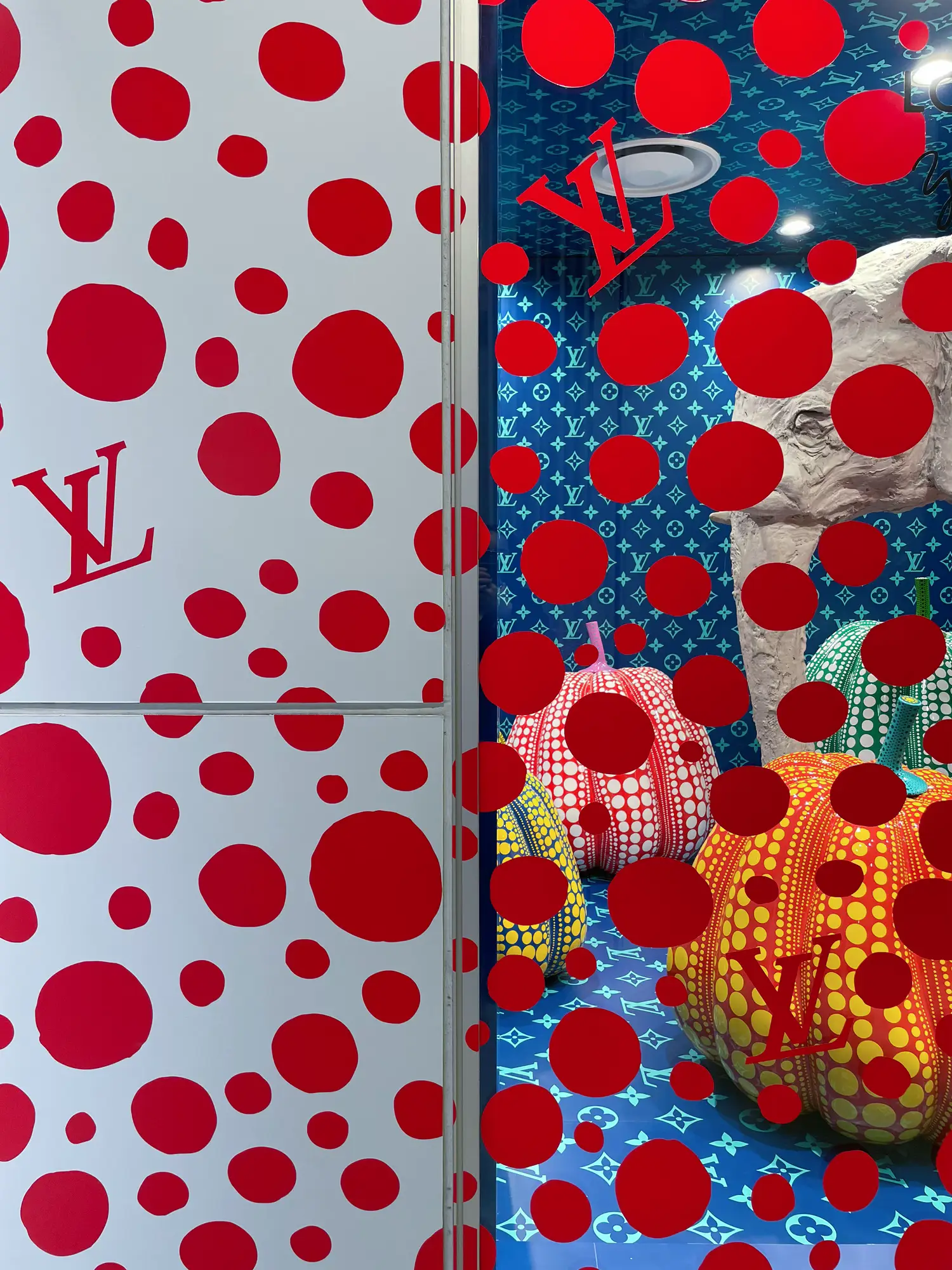 Vuitton vs Kusama in Mayfair • Inspiring City