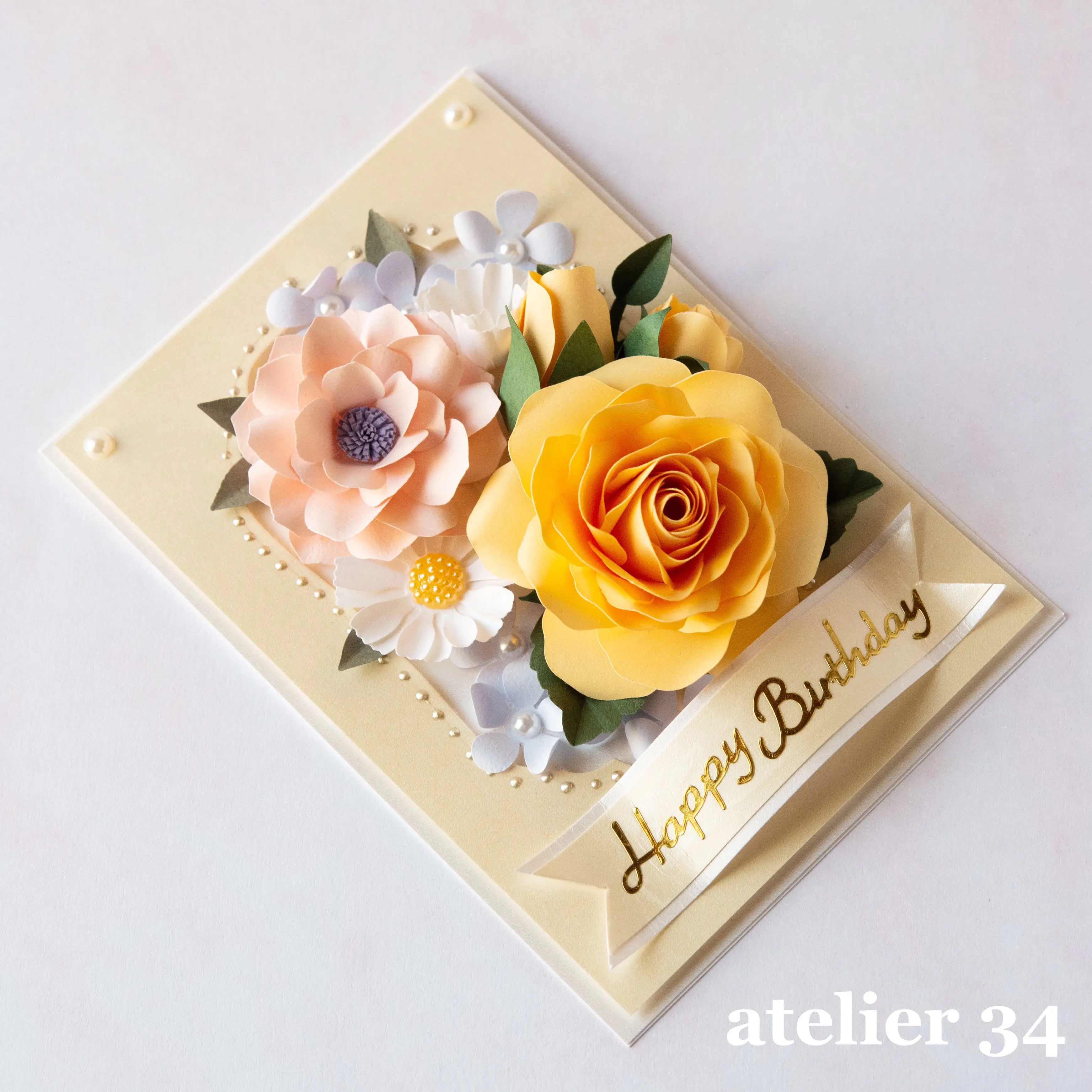 ペーパーフラワーでバースデーカード | atelier 34が投稿したフォトブック | Lemon8