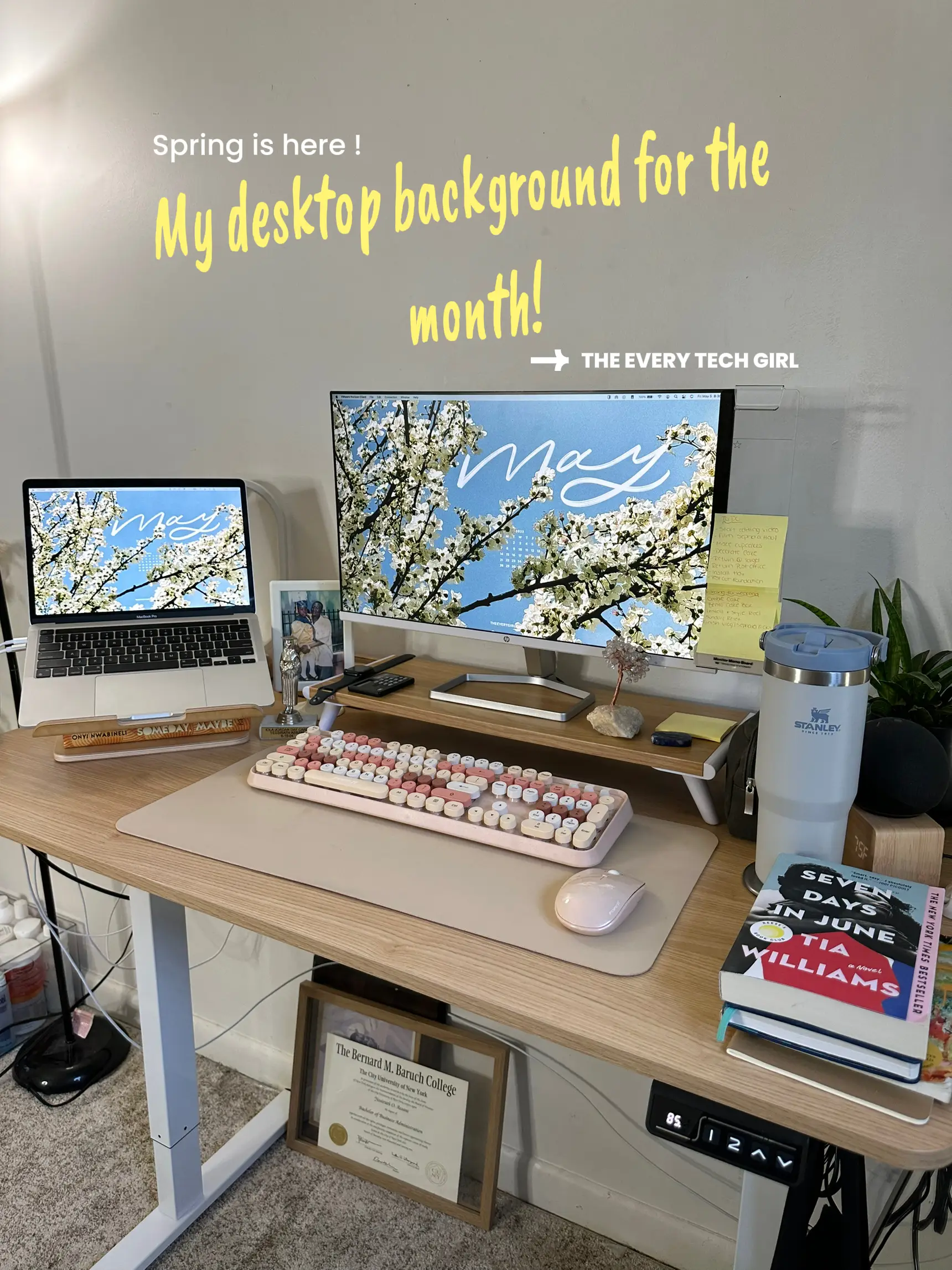 My desktop background for the month! Gallery posted by Yessira Assani