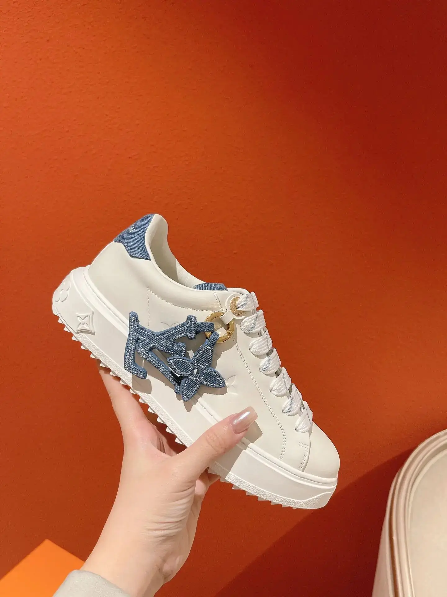 🔥Louis Vuitton White blue unboxing #fyp #viral #shoes #sneakers