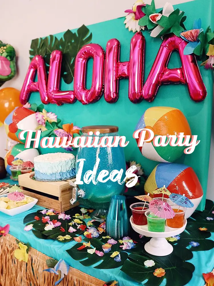 It's a Luau Party🌸🌴  Cupcakes and Paper Lanterns