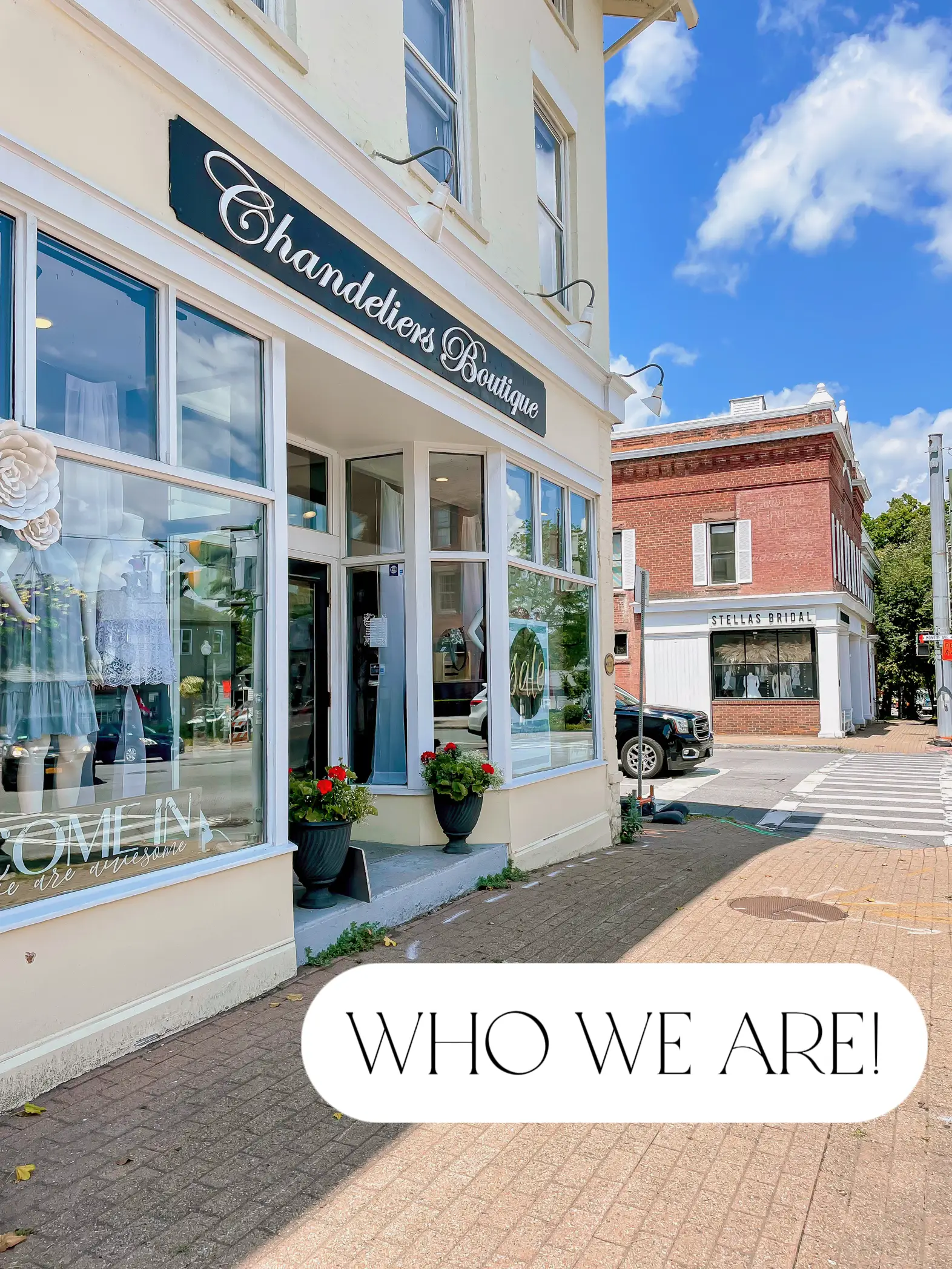 Who we are Chandeliers Boutique! Gallery posted by Chandeliers Btq