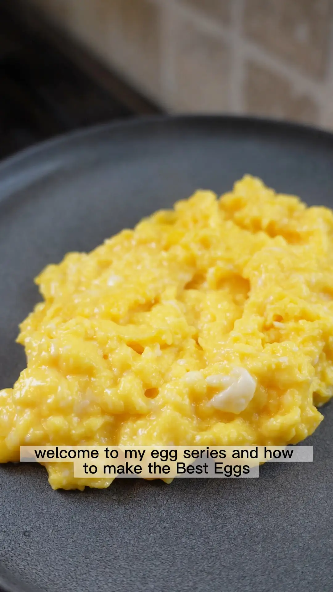 Fluffy Parmesan Scrambled Eggs - Hey Keto Mama