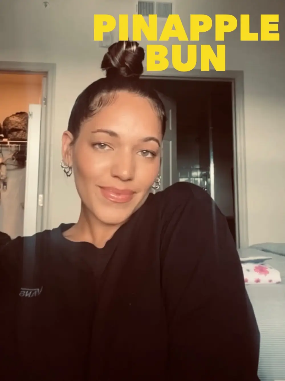 Pineapple bun 🍍 Video published by QueVida Lemon8