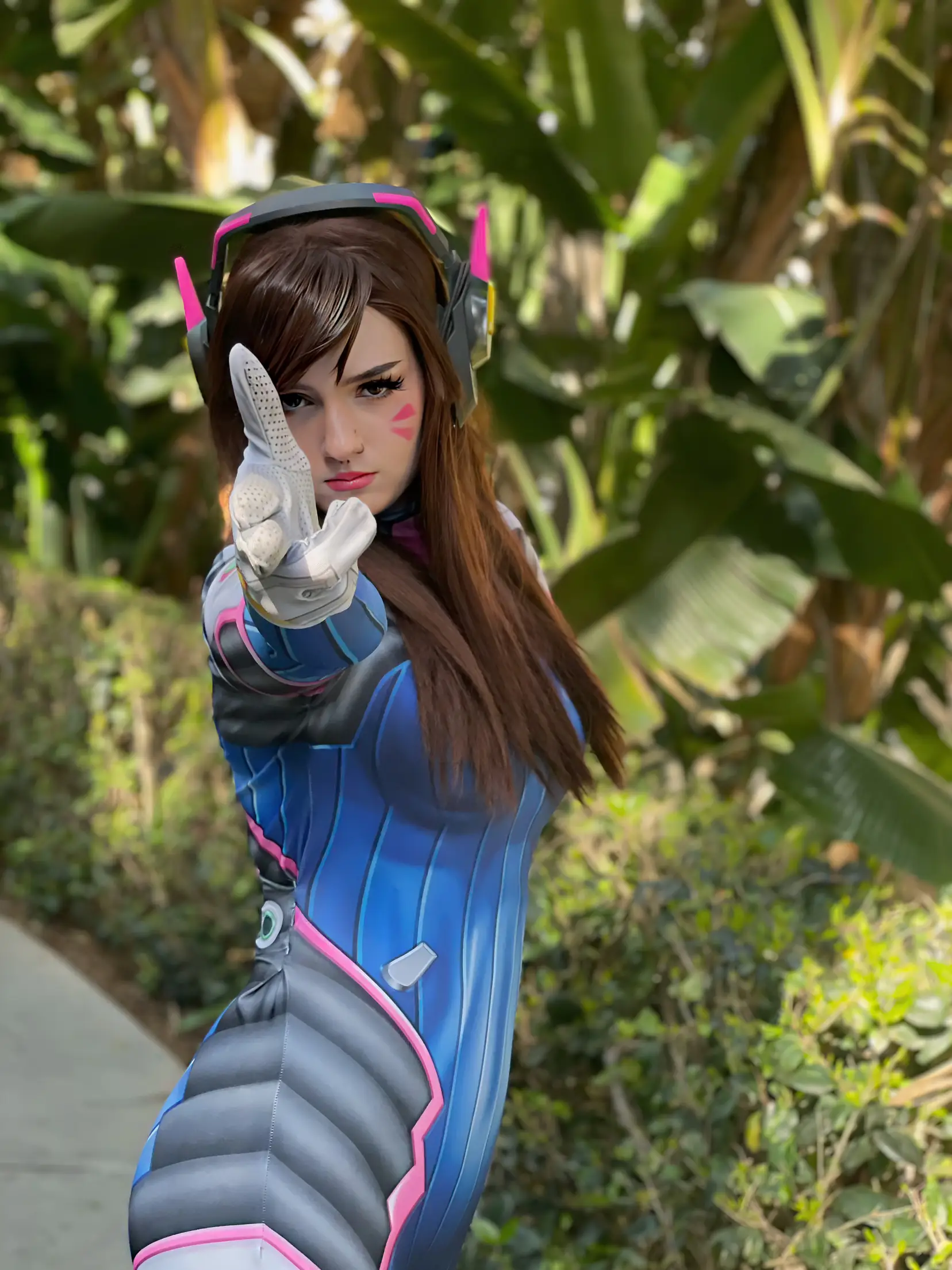 D.va Cosplay from Wondercon 2023!! | Gallery posted by Maddy | Lemon8