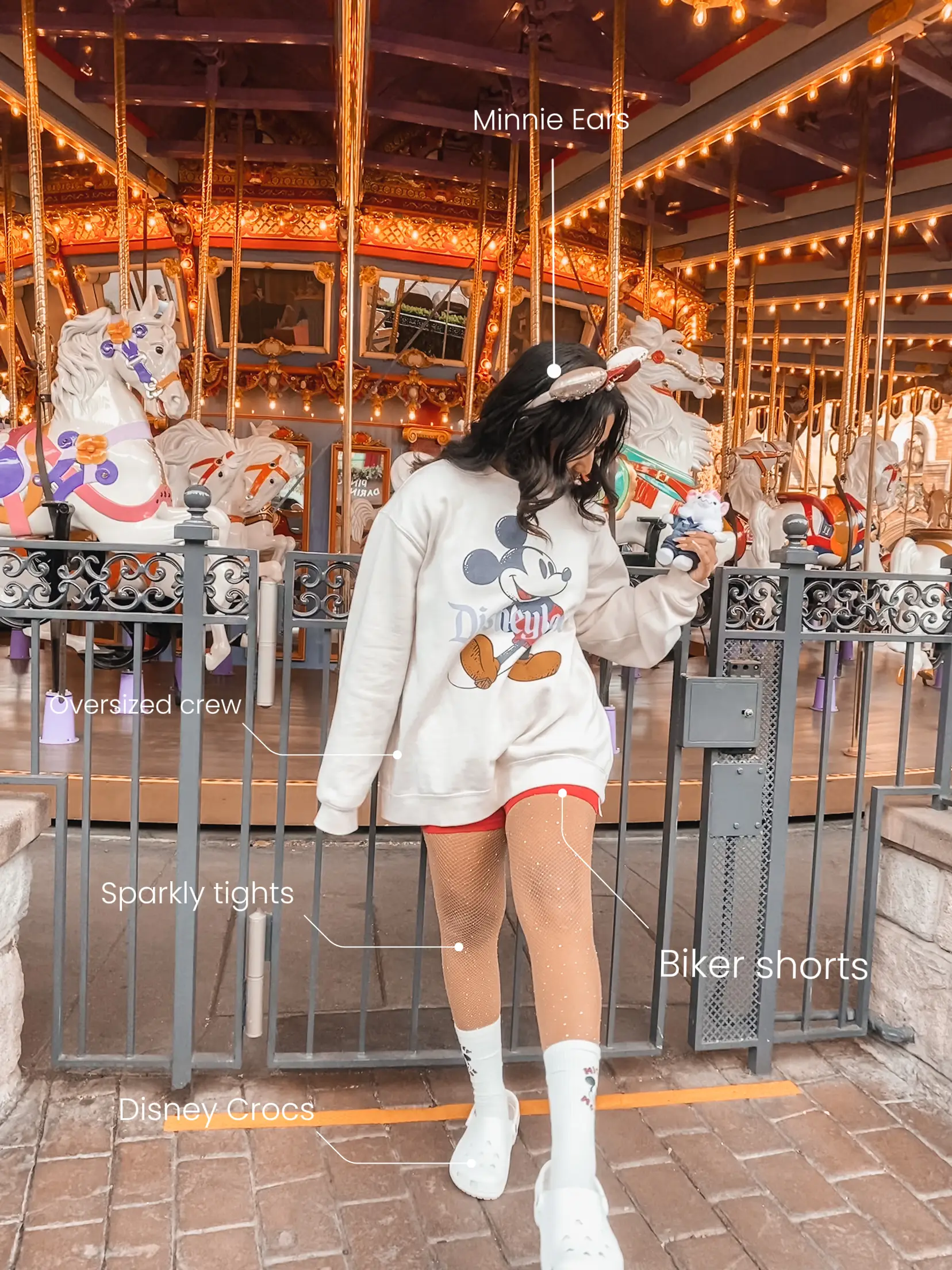 Disneyland outfit idea🖤 #disneyoutfits #disneylandoutfit