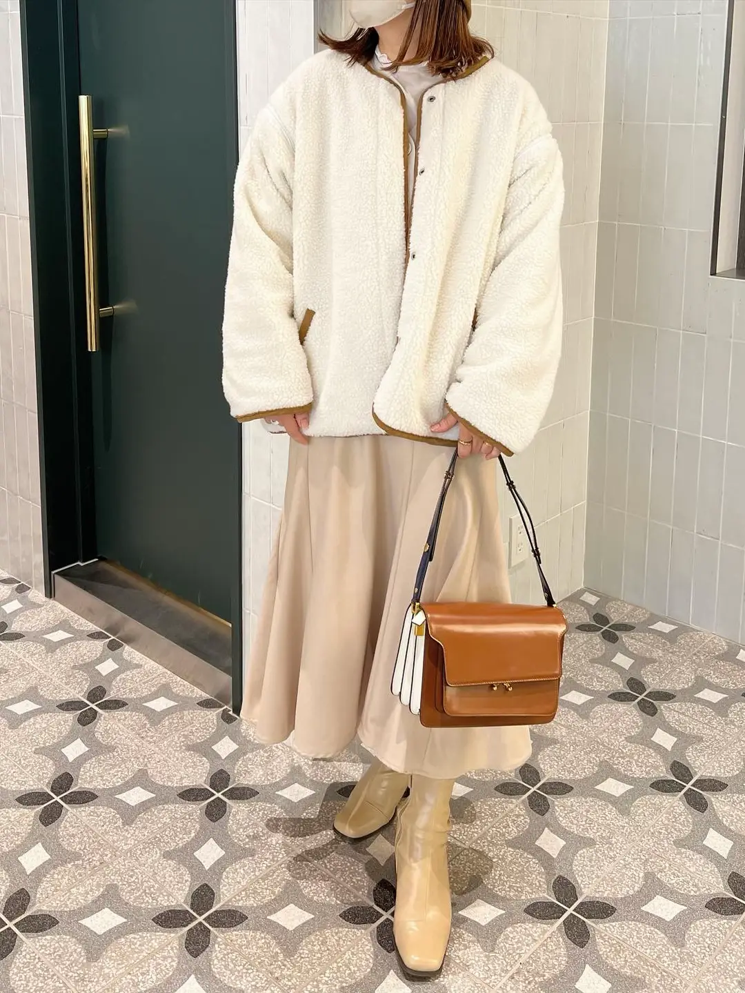 ROXYジャケット-MサイズROXYパンツーMサイズ ROXYジャケット-MサイズROXYパンツーMサイズ