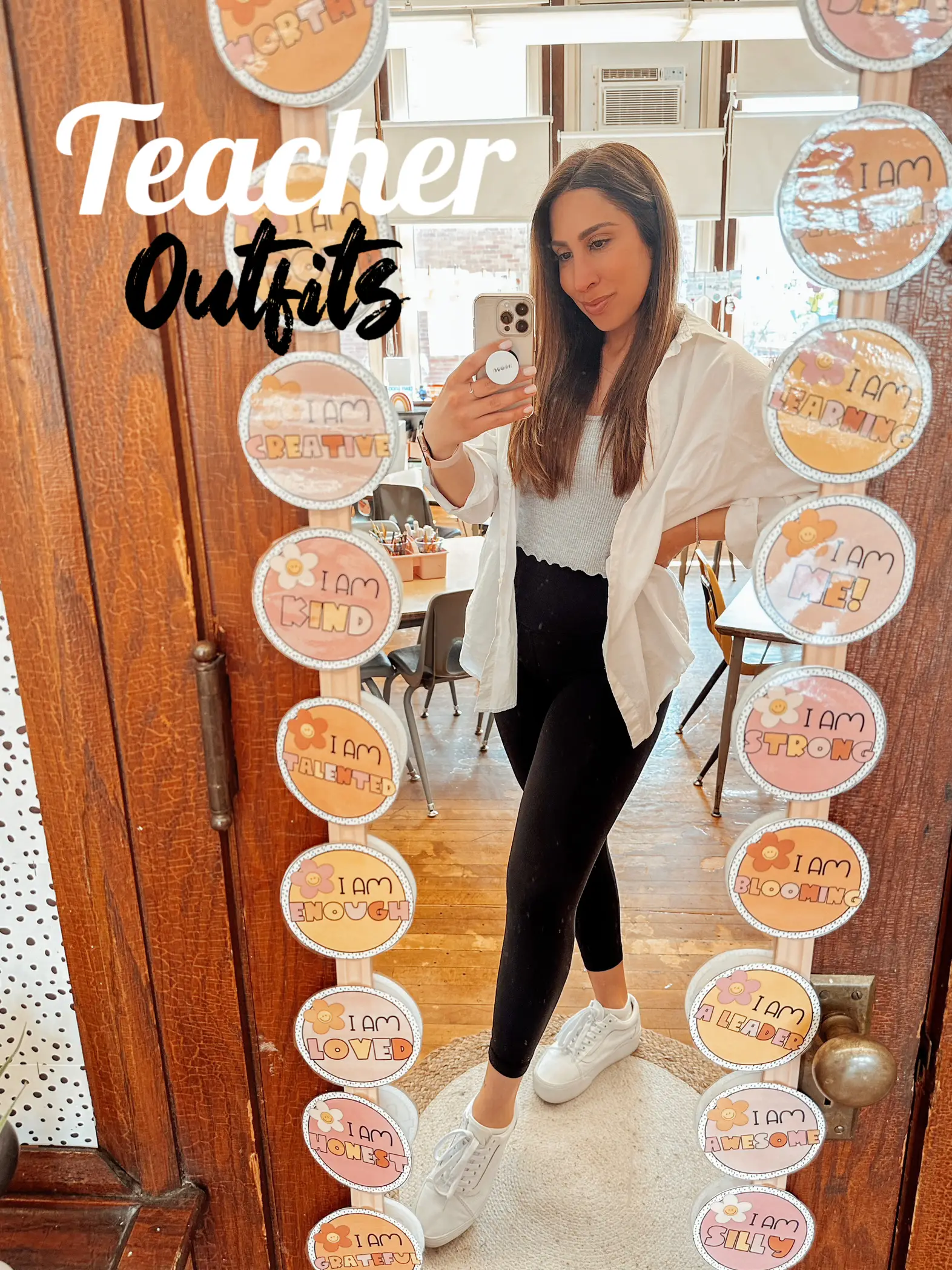 Casual Leggings Winter Outfits — THE DAILEIGH