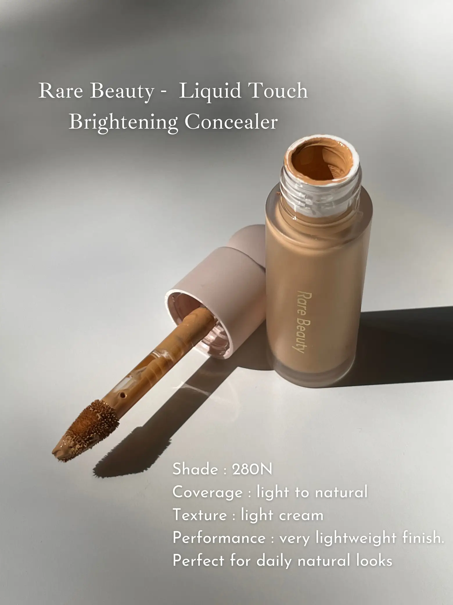 Recensione Correttore Rare Beauty Liquid Touch Brightening Concealer