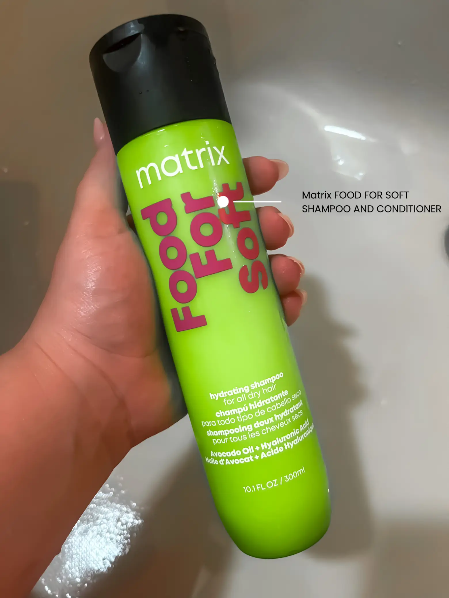 MATRIX Food For Soft Shampoo and Conditioner Set | Hydrating Haircare For  Moisturizing | Detangles and Cleanses | Hyaluronic Acid | Avocado Oil | For