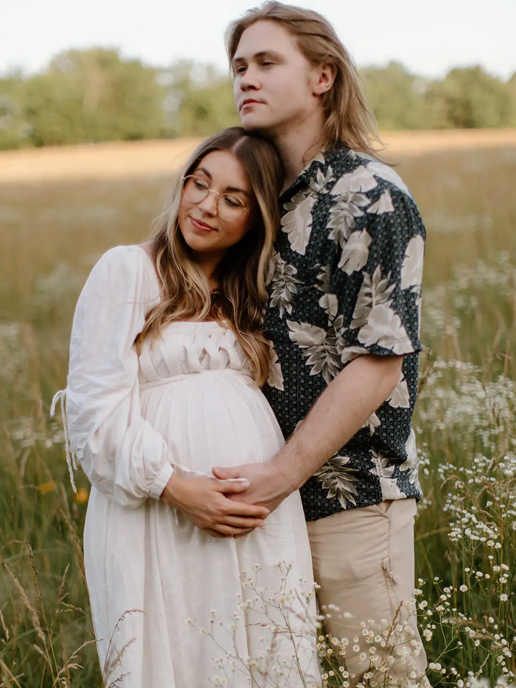 Reminiscing on my maternity photos 🤍 | Gallery posted by Caitlyn Elora |  Lemon8