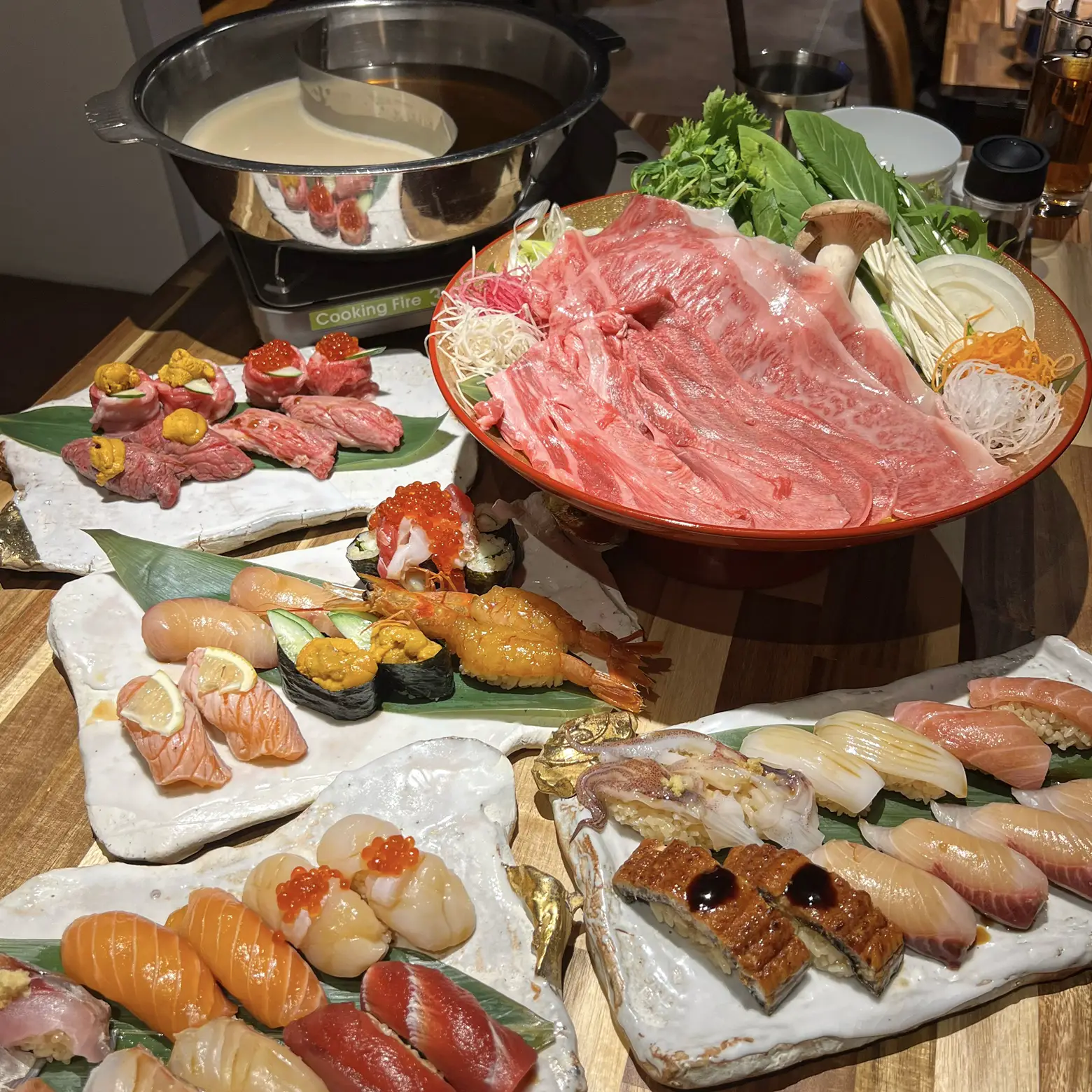 Opened on August 10th All-you-can-eat sushi and shabu-shabu